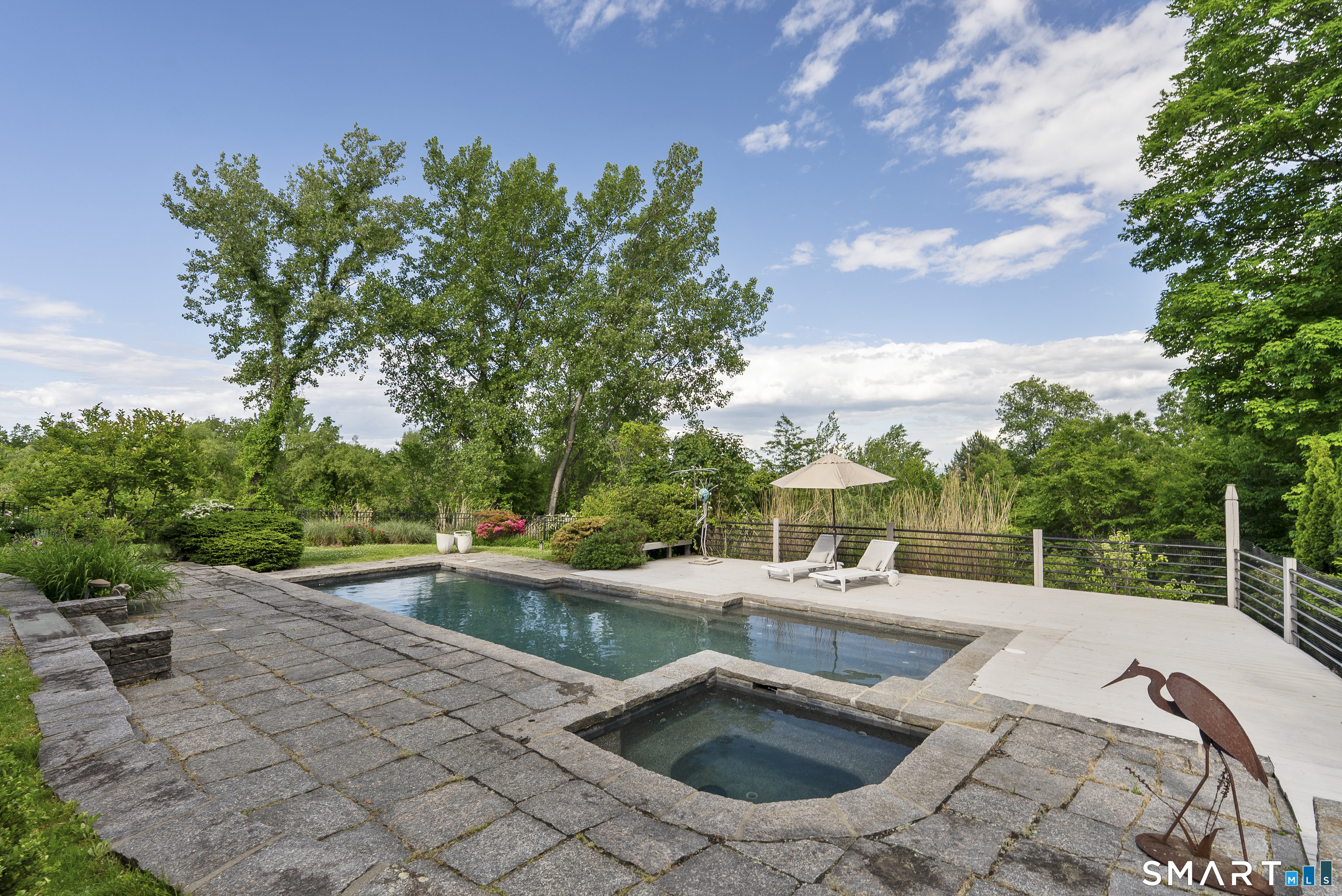 46 Balfour Drive