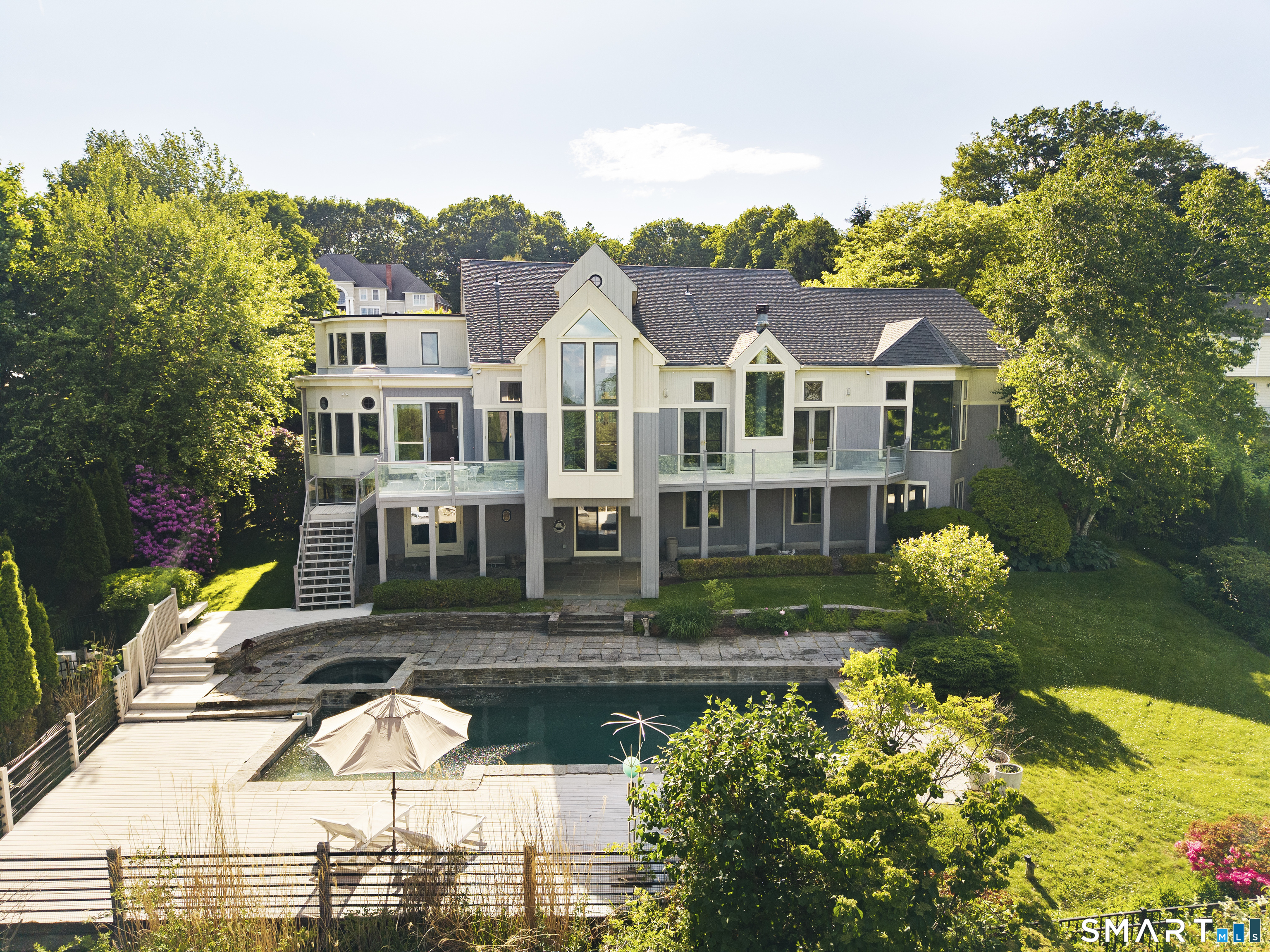 46 Balfour Drive