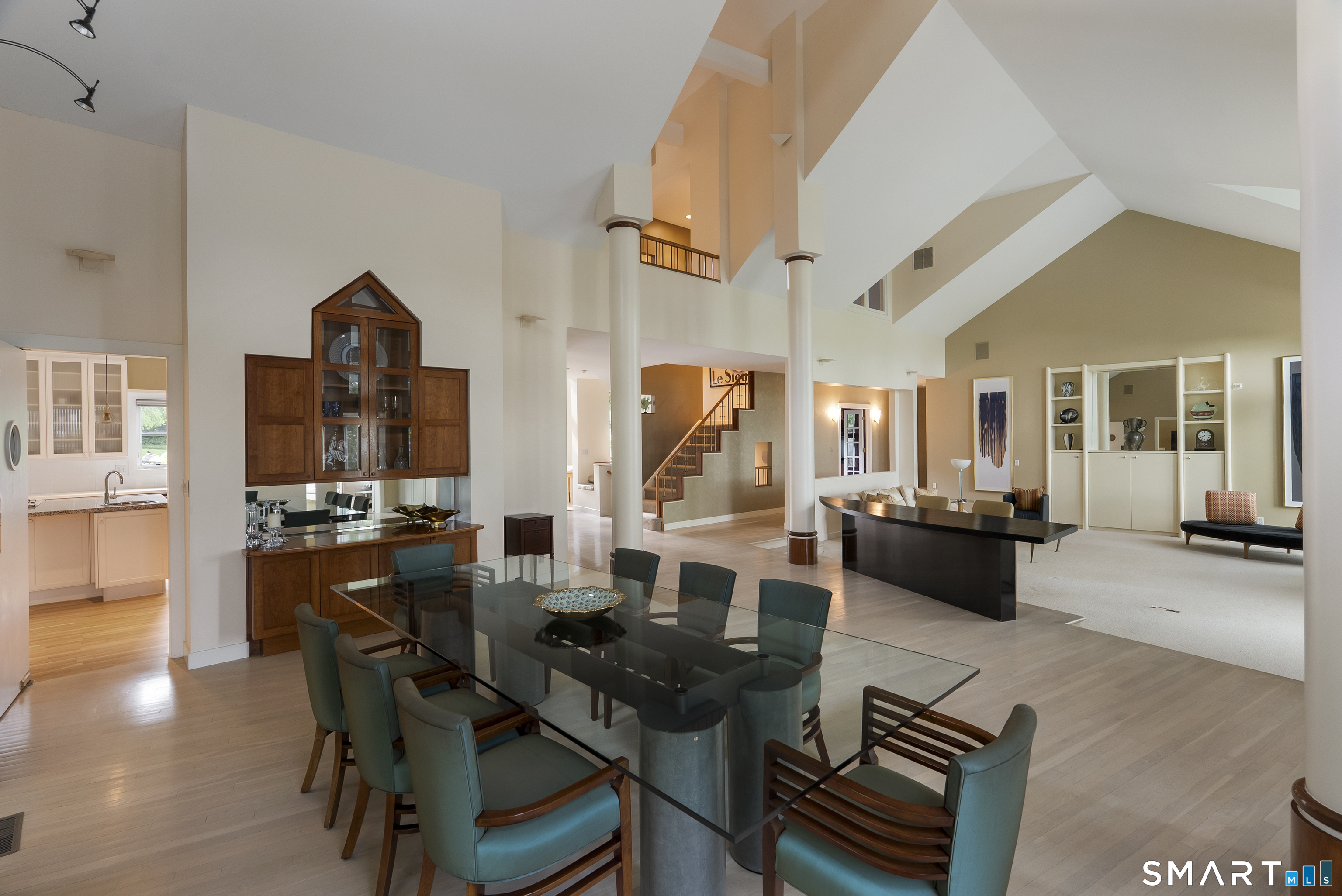 46 Balfour Drive