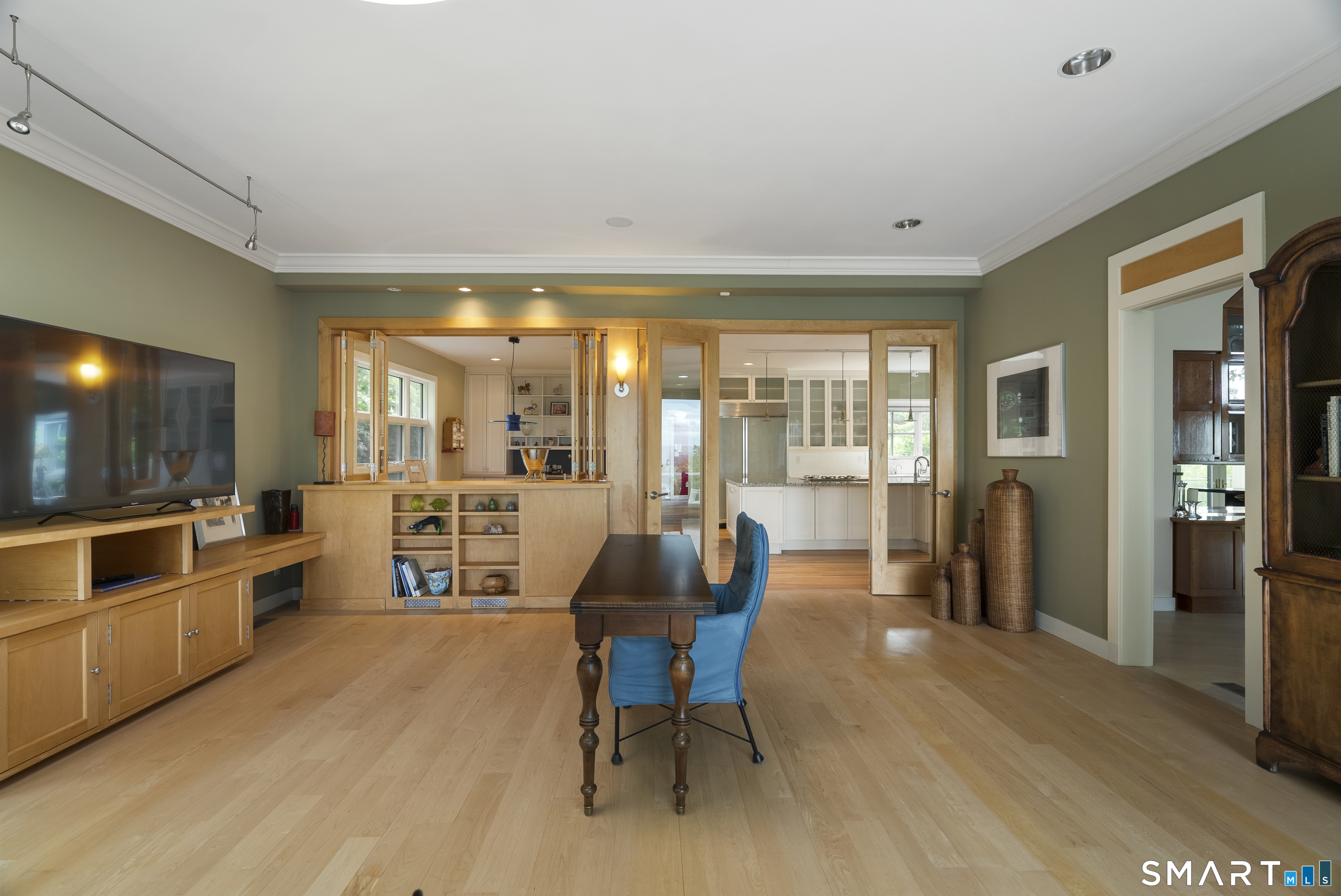 46 Balfour Drive