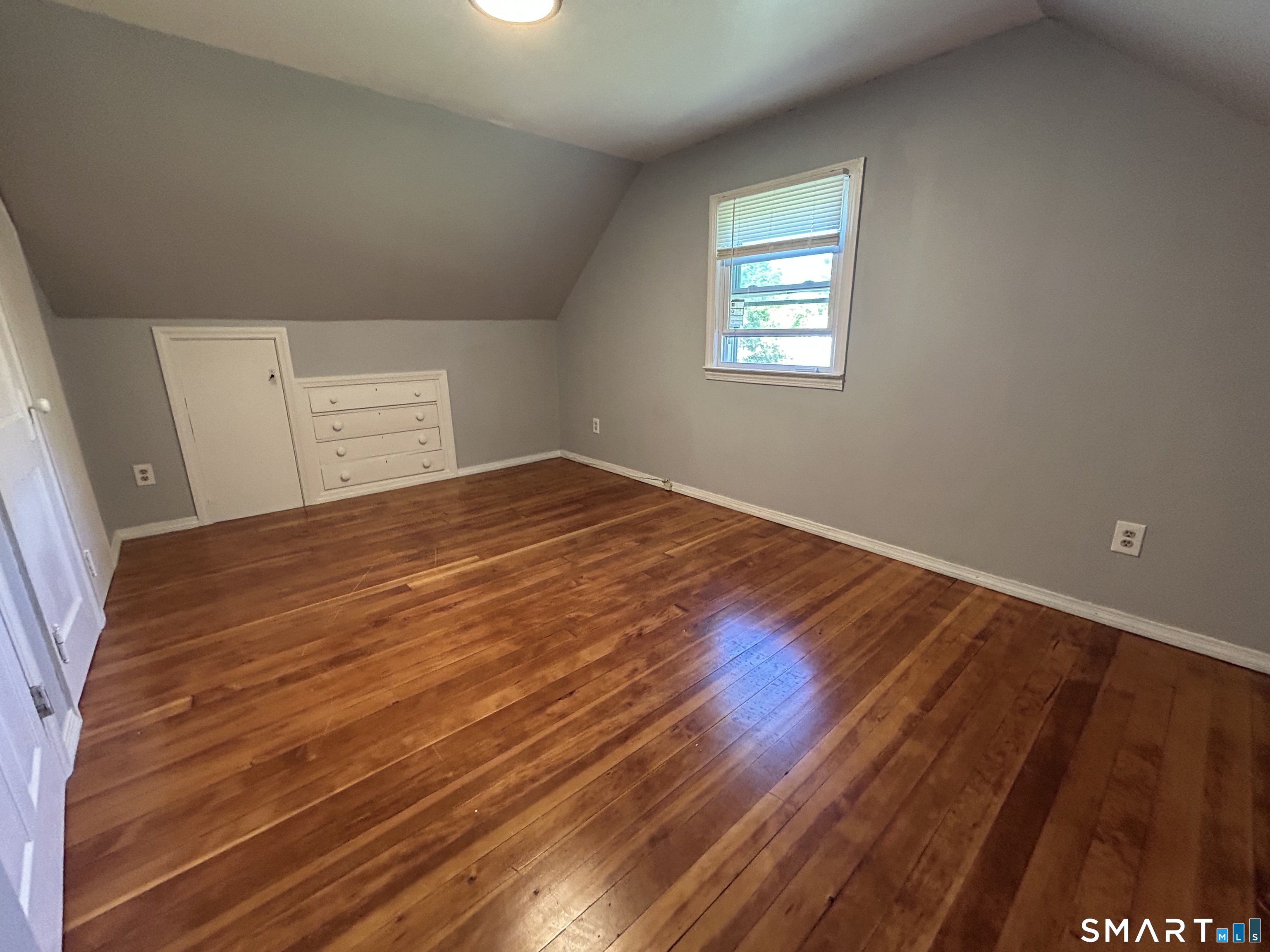 18 Lynwood Drive