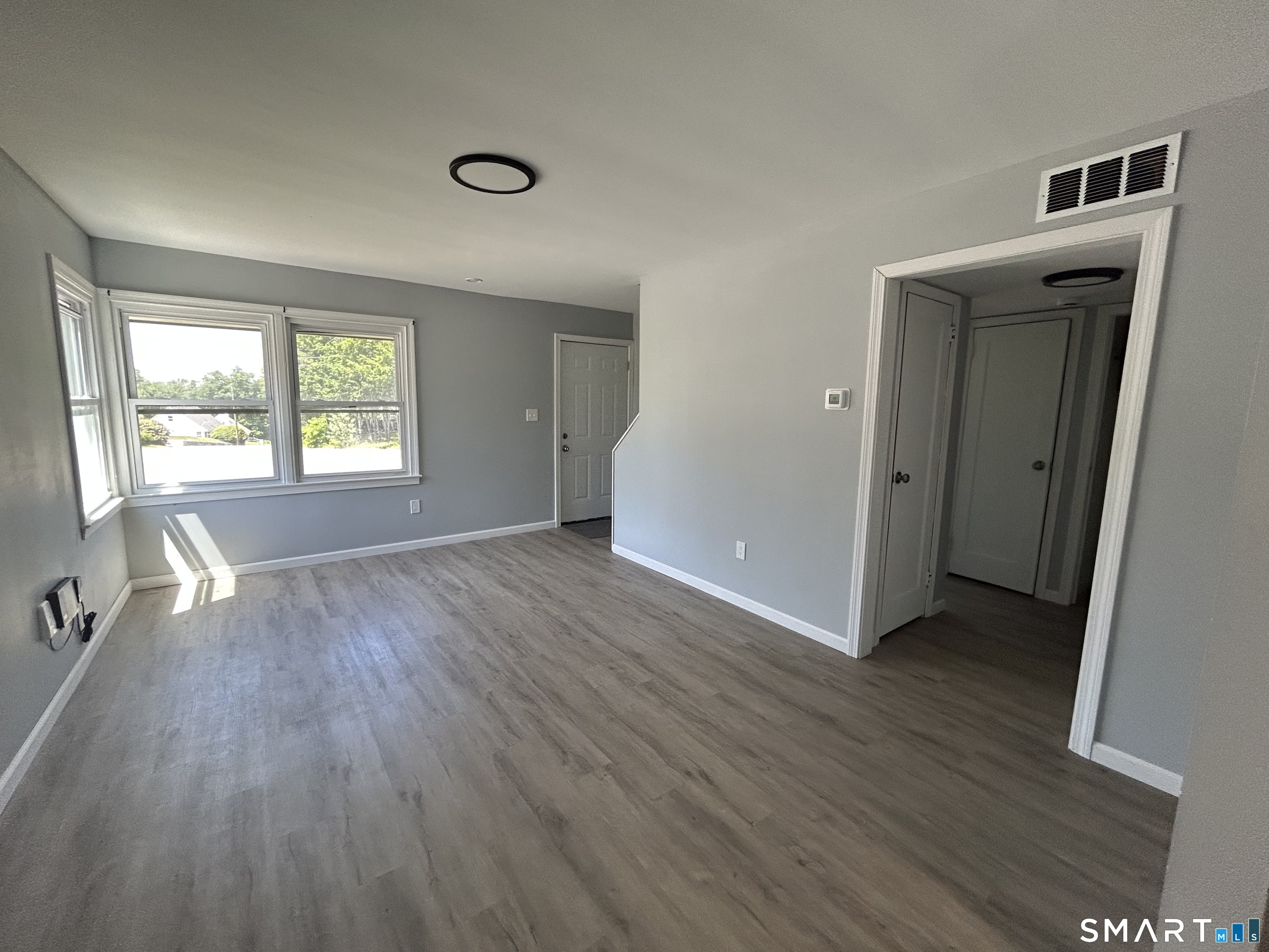 18 Lynwood Drive