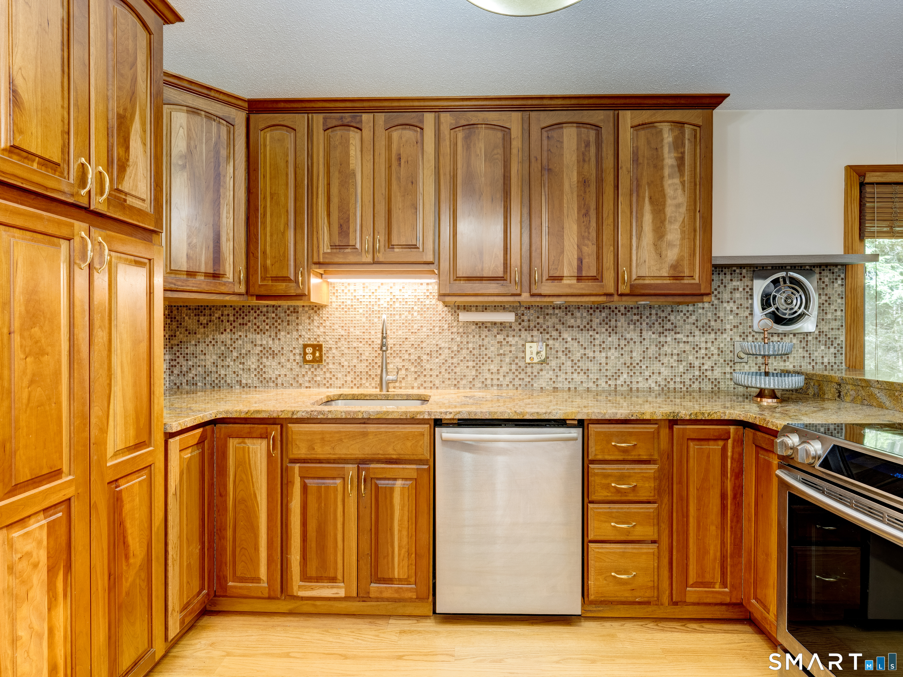 15 Brookridge Drive