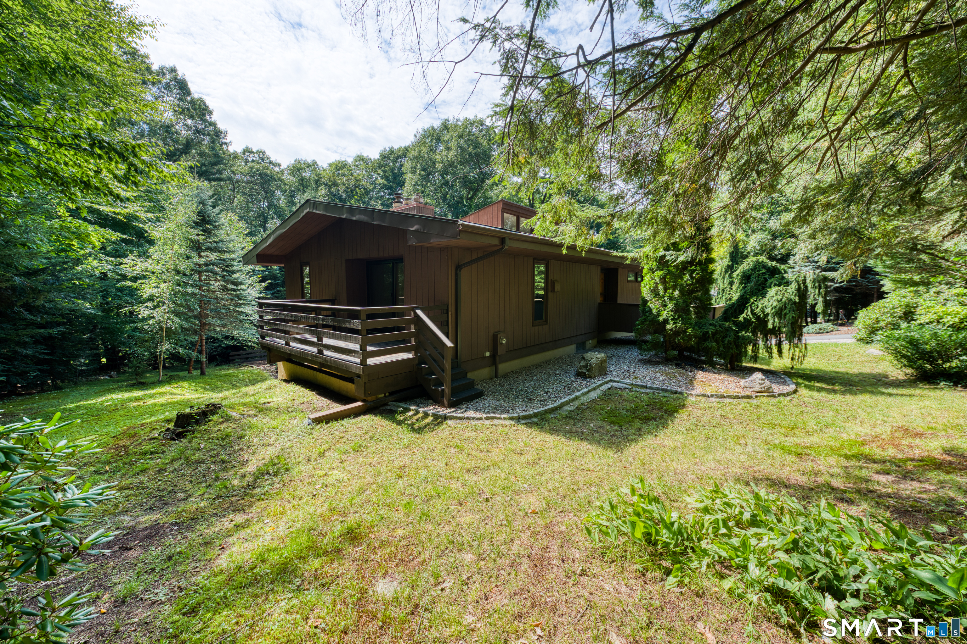 15 Brookridge Drive