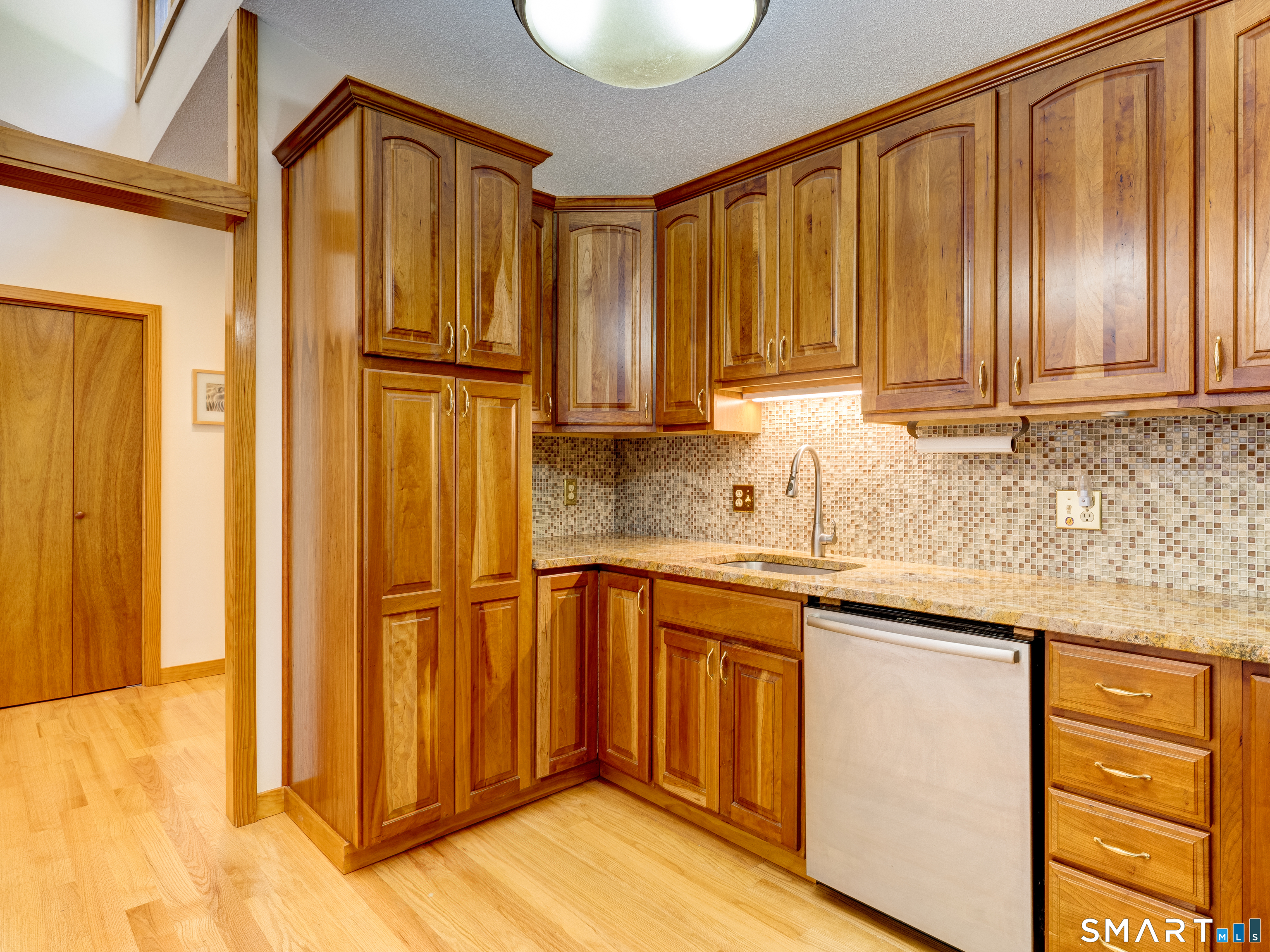 15 Brookridge Drive