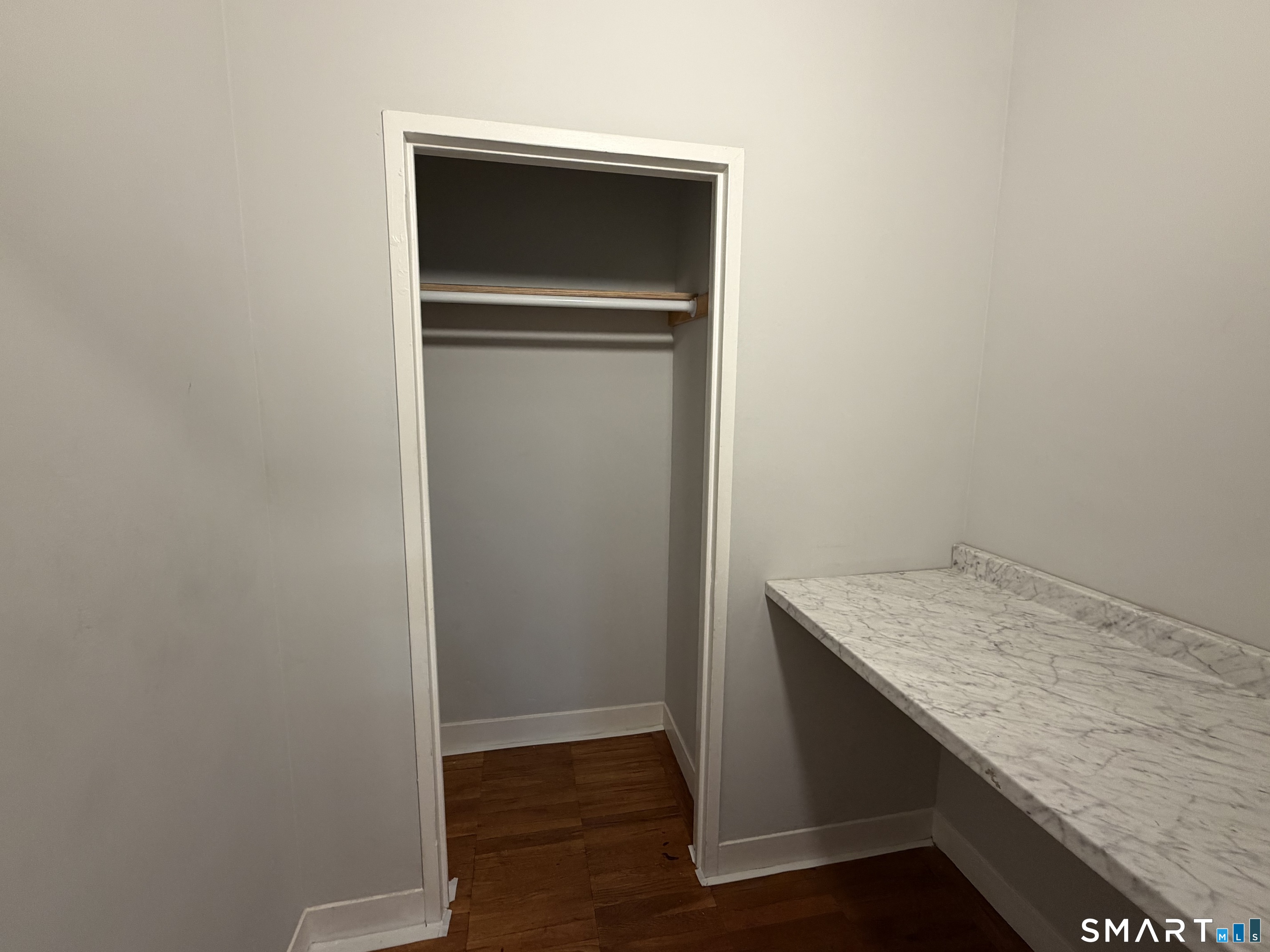 230 Farmington Avenue Unit: C5