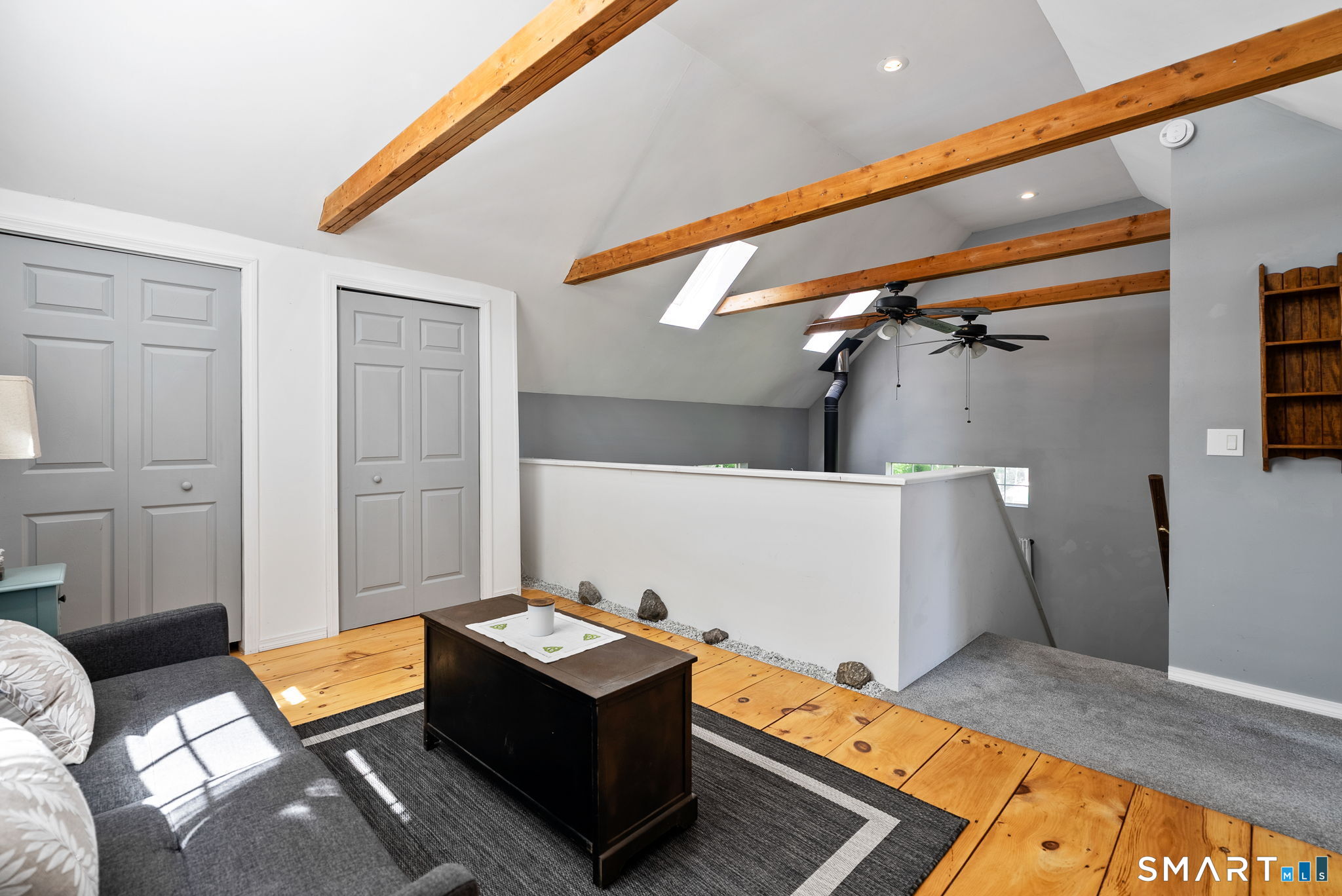 24 Pond Road