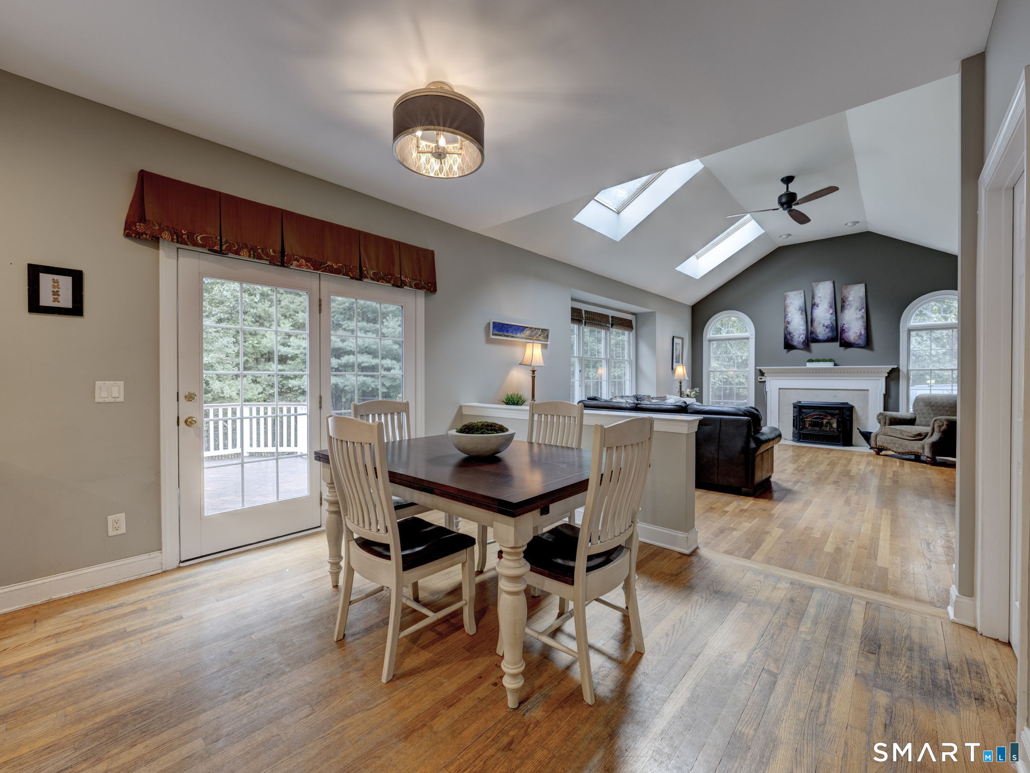 3 Quarterhorse Drive