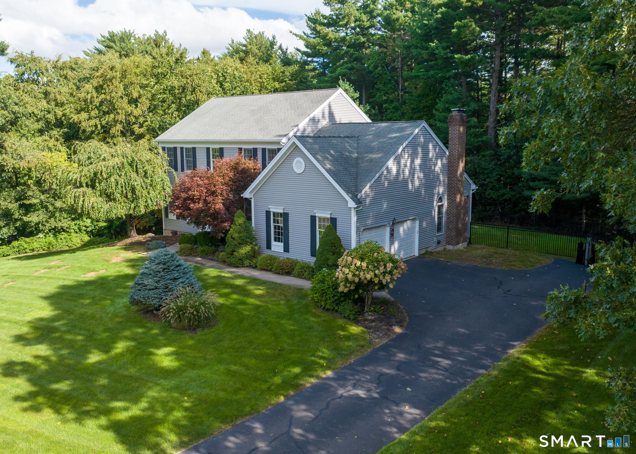 3 Quarterhorse Drive