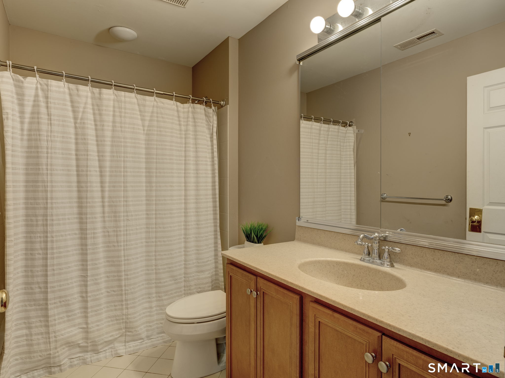 3 Quarterhorse Drive