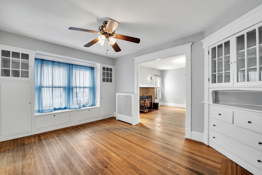 153 Ellsworth Ave