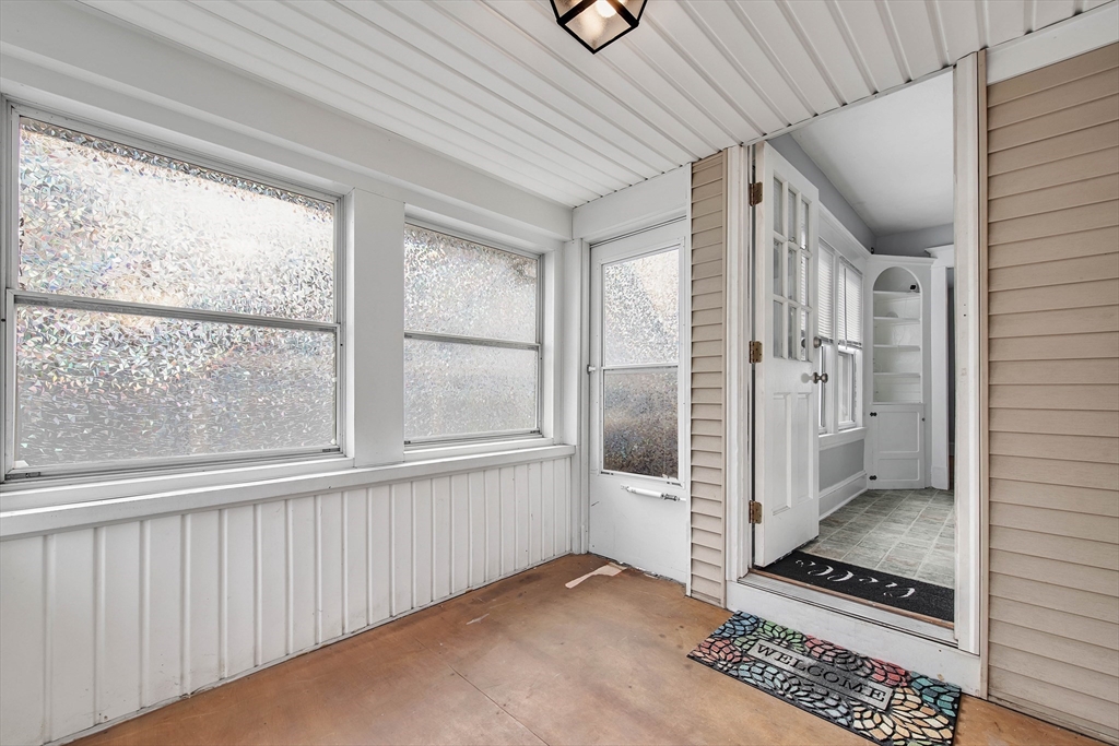 153 Ellsworth Ave