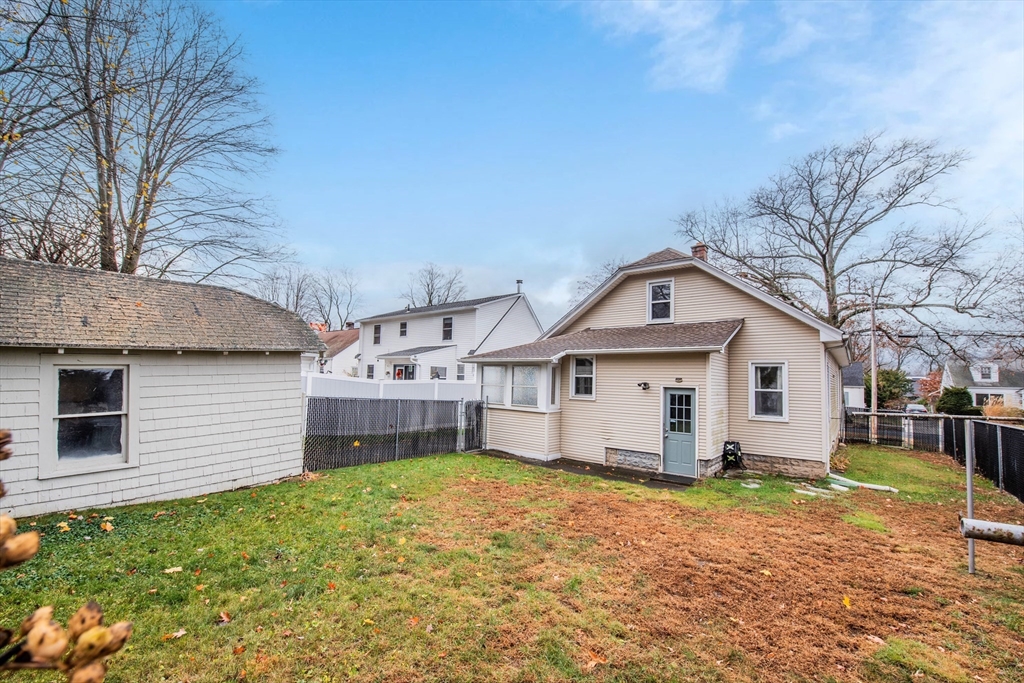 153 Ellsworth Ave