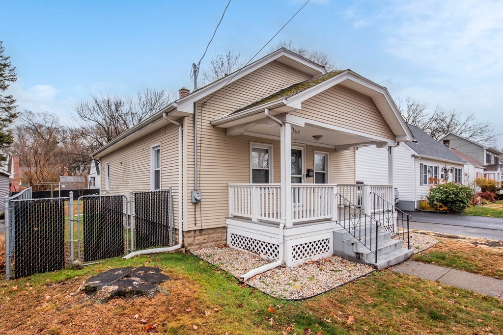 153 Ellsworth Ave