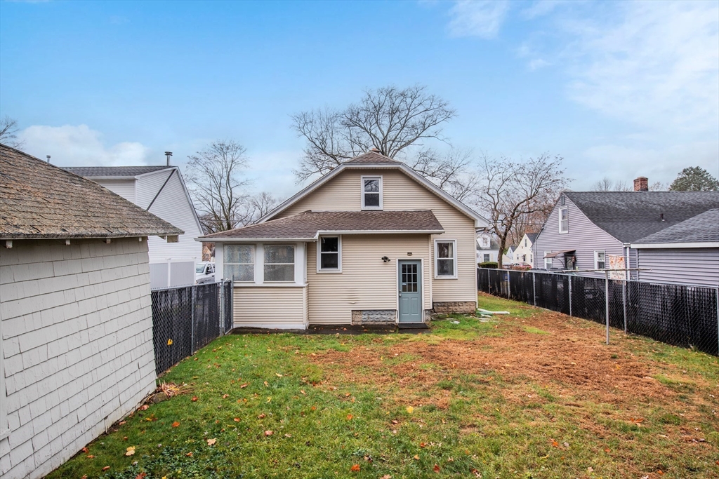 153 Ellsworth Ave
