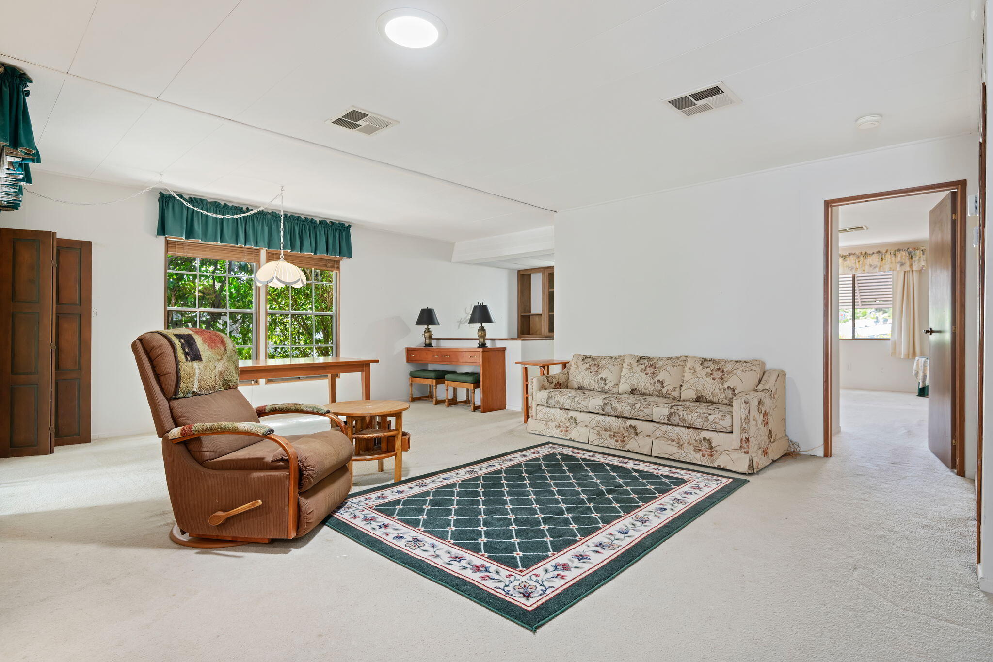 340 Old Mill Road, 205