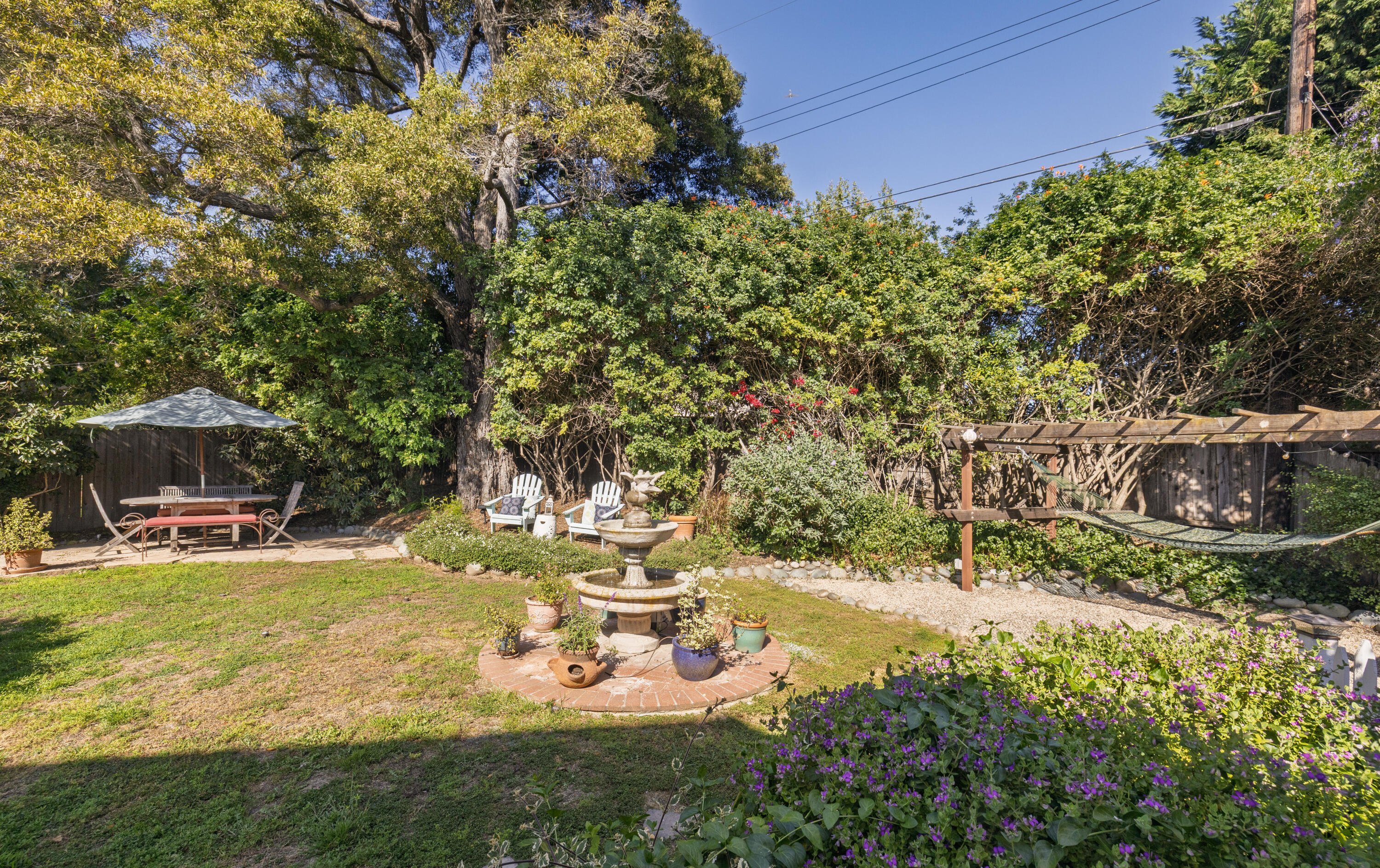 682 Catania Way