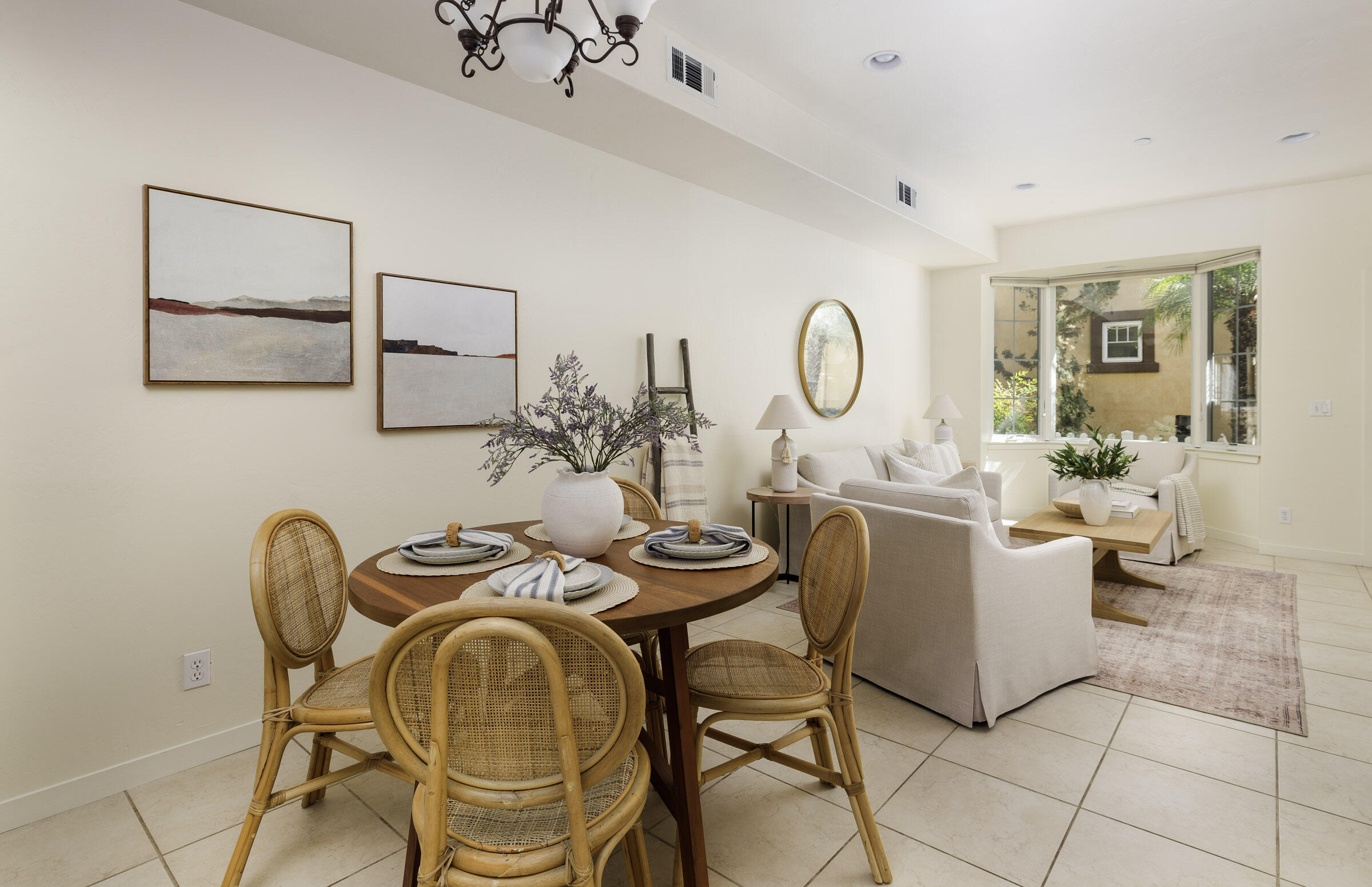 345 Kellogg Way, 22