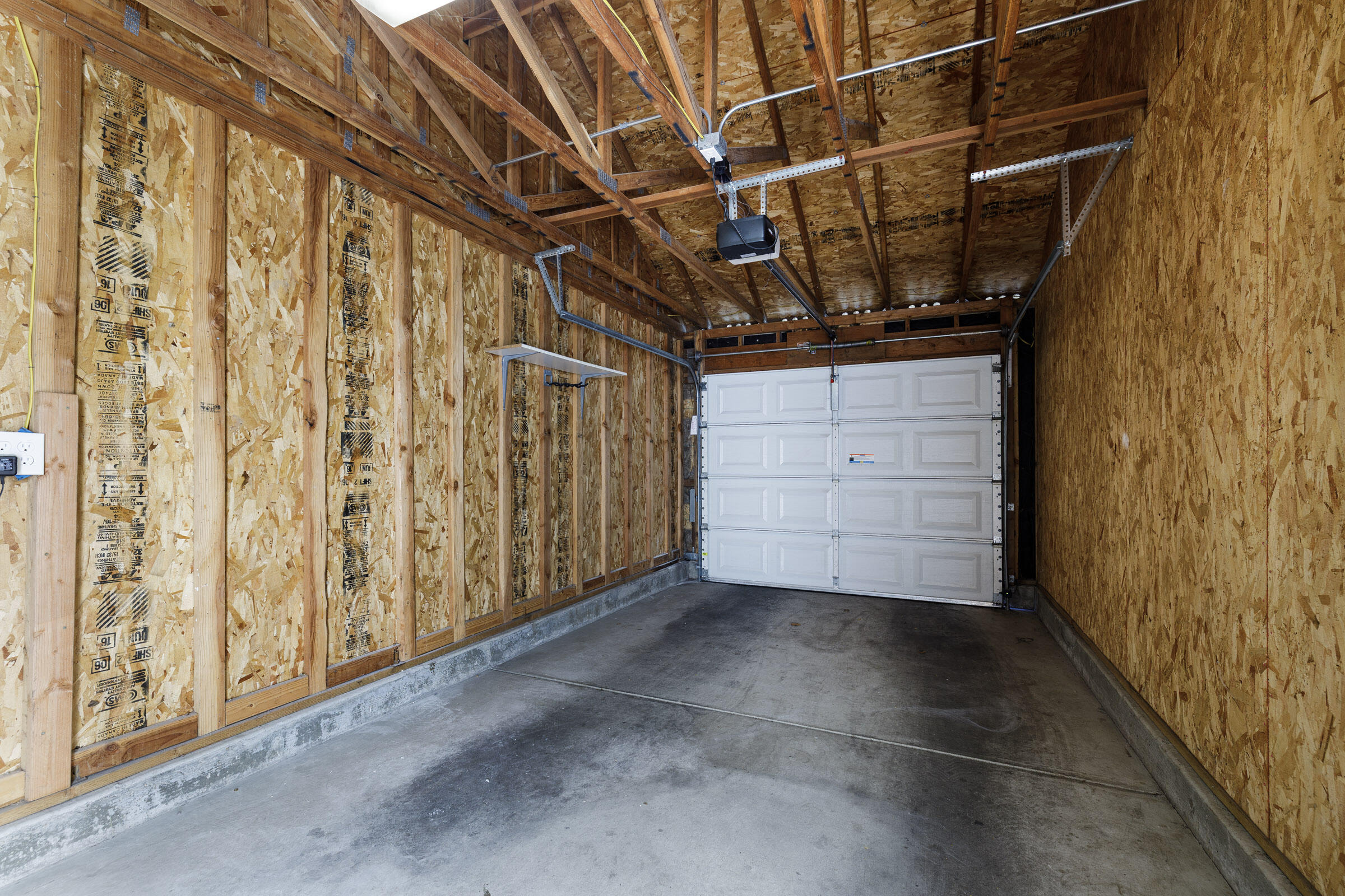 345 Kellogg Way, 22