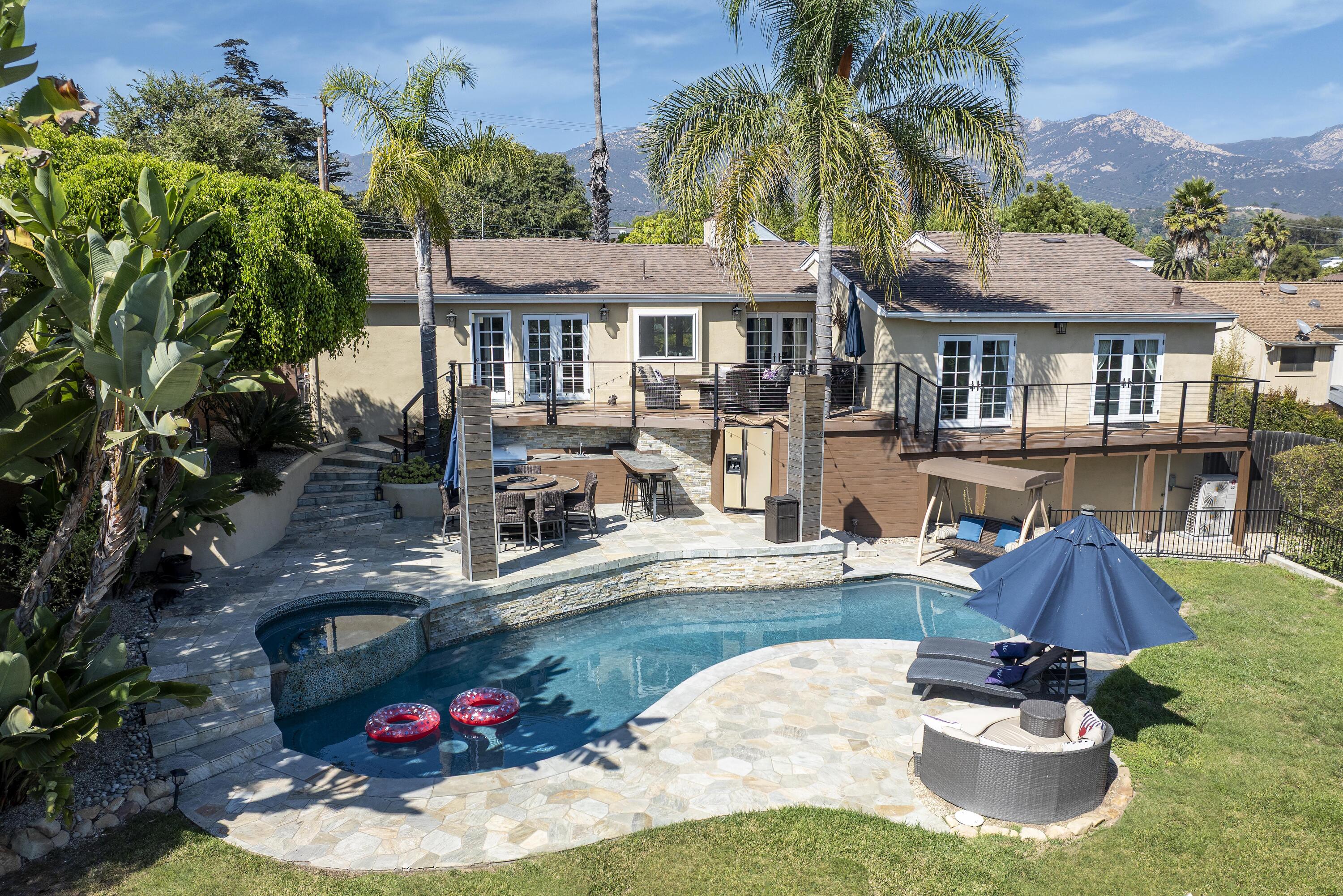 3831 Sunset Road