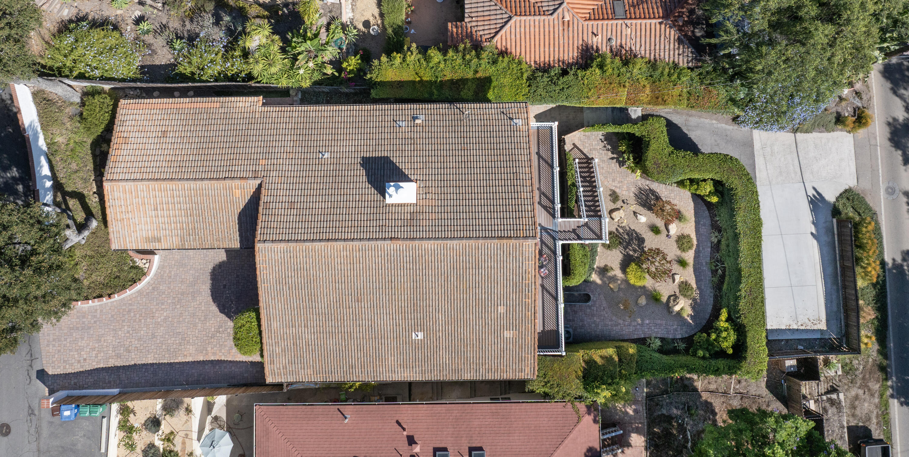 2937 Glen Albyn Drive