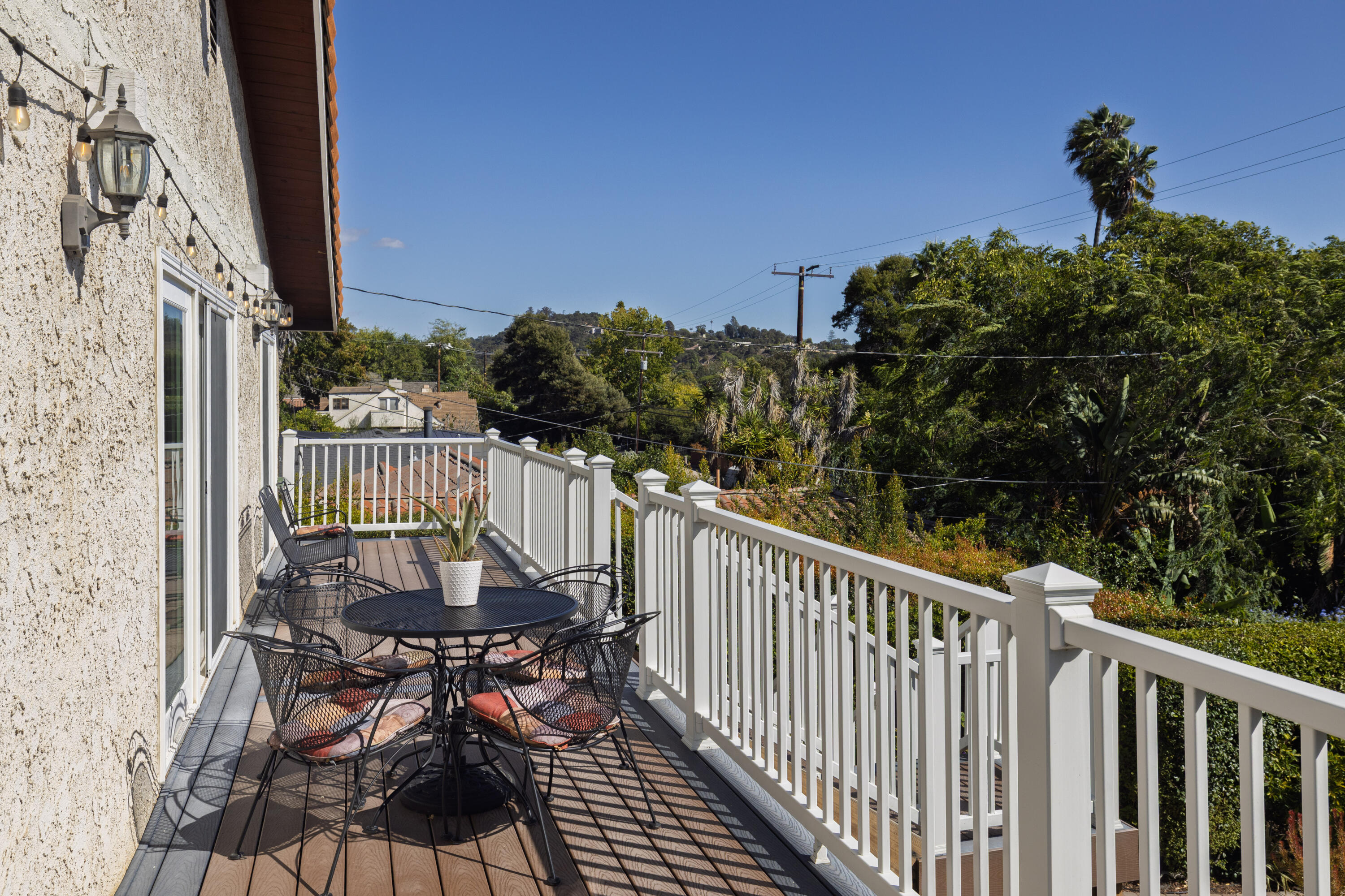 2937 Glen Albyn Drive