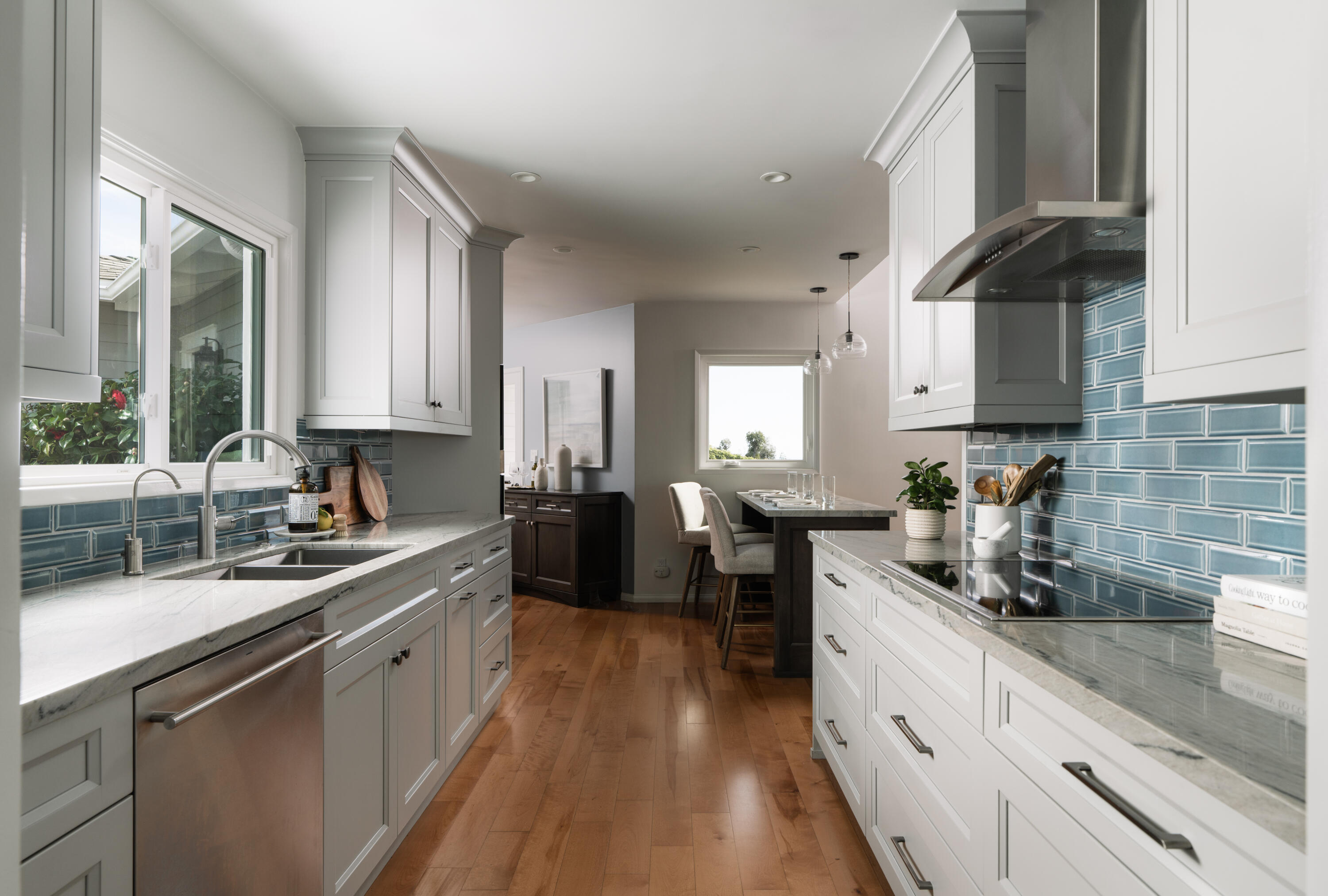 1542 Knoll Circle Drive