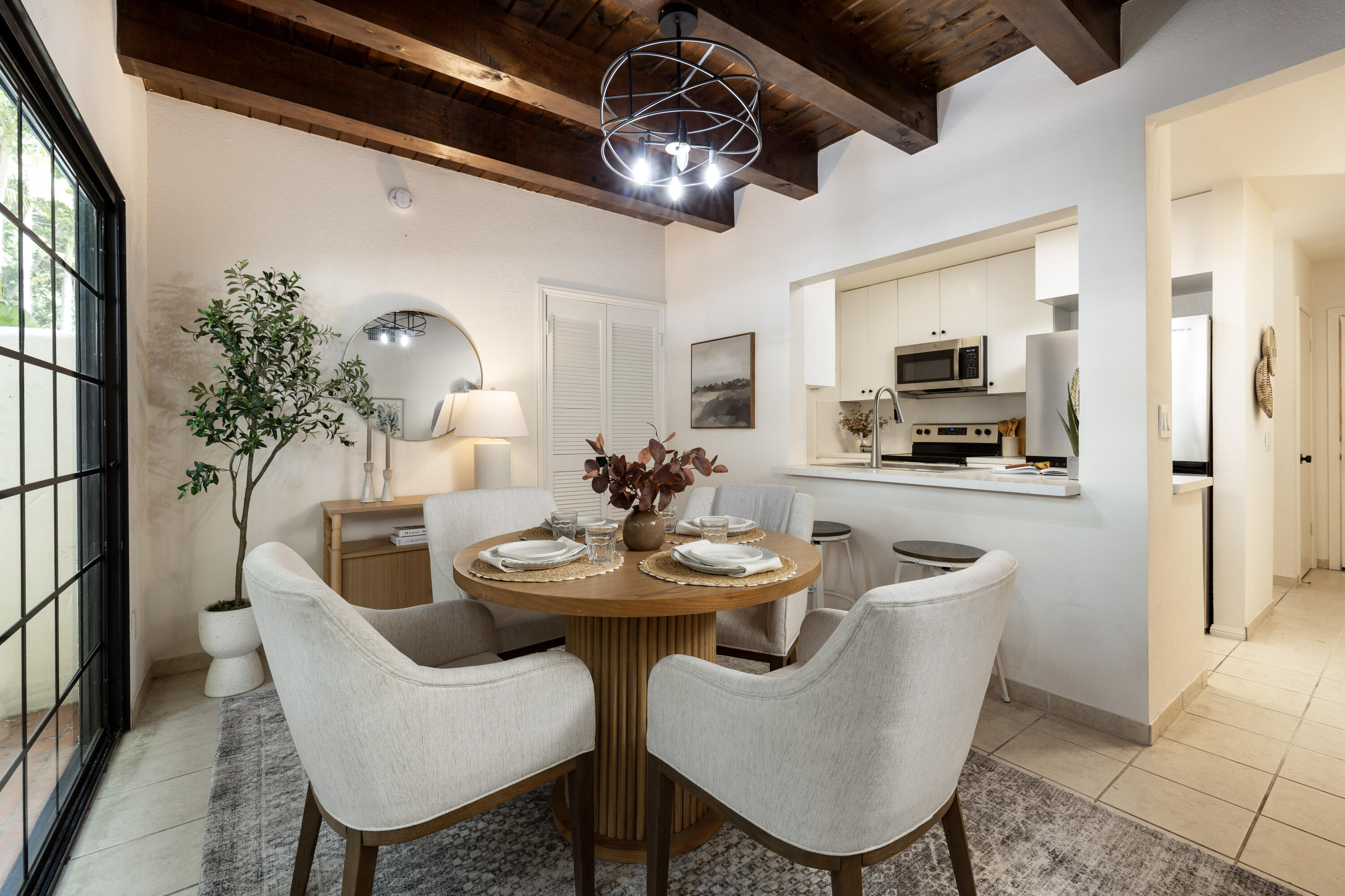 125 Bath Street Apt B2