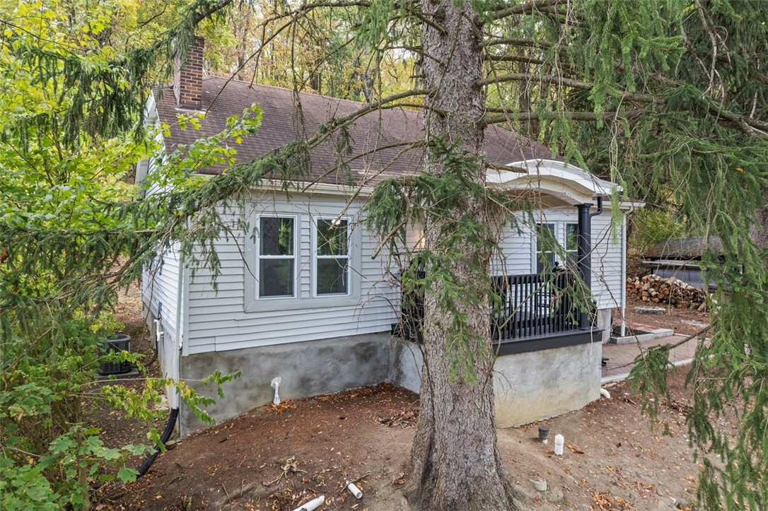 3316 Evergreen Rd