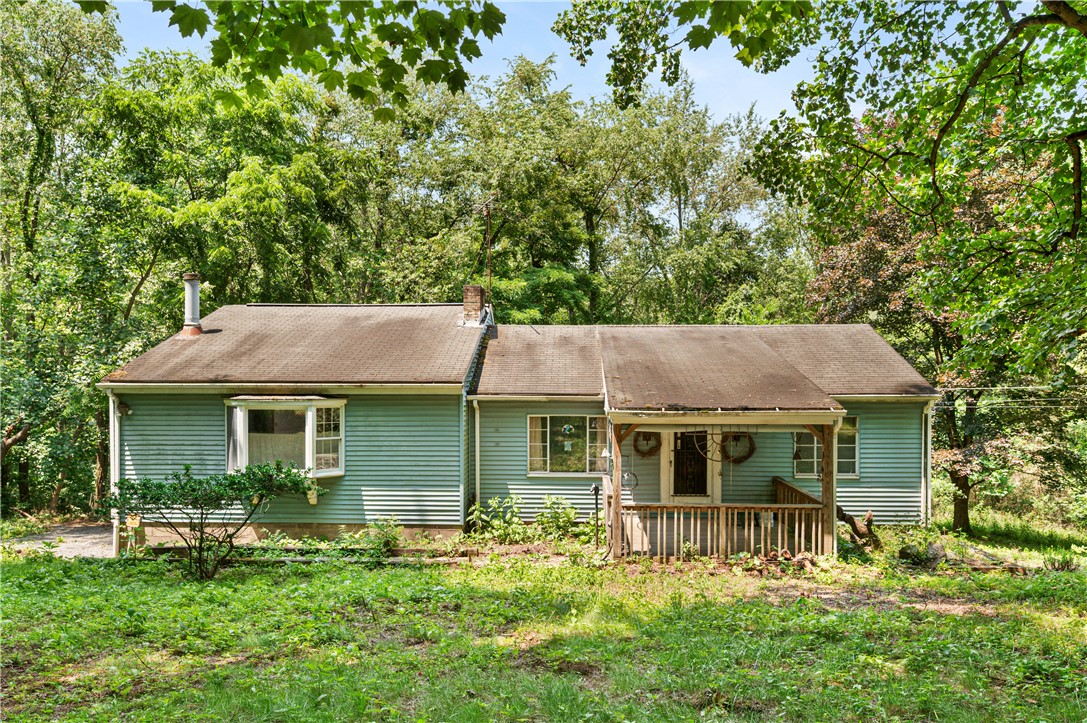 237 Leslie Rd