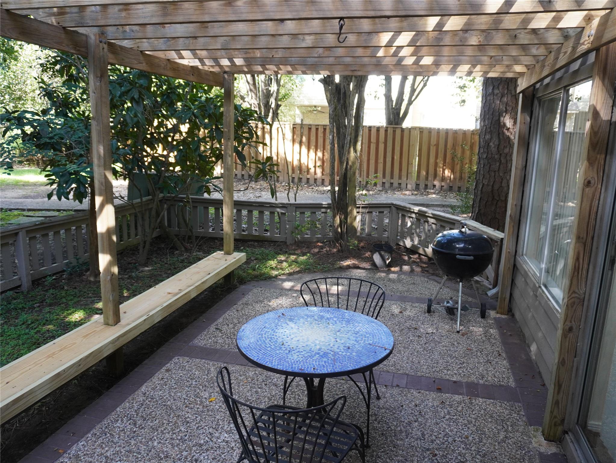 31 N Lakeridge Circle