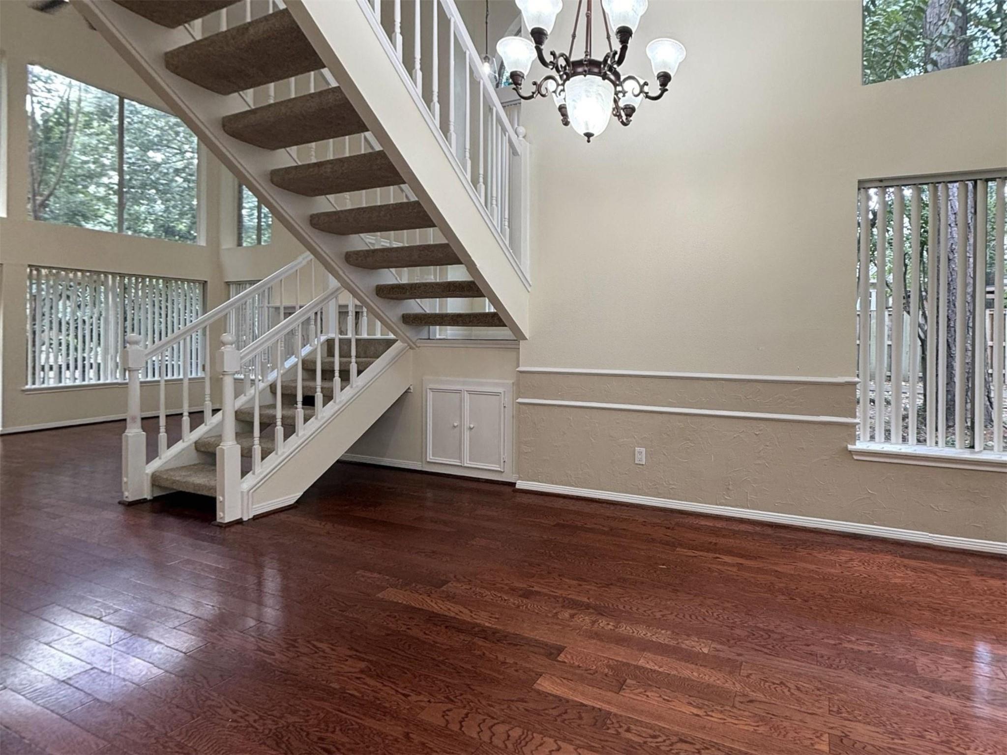 31 N Lakeridge Circle