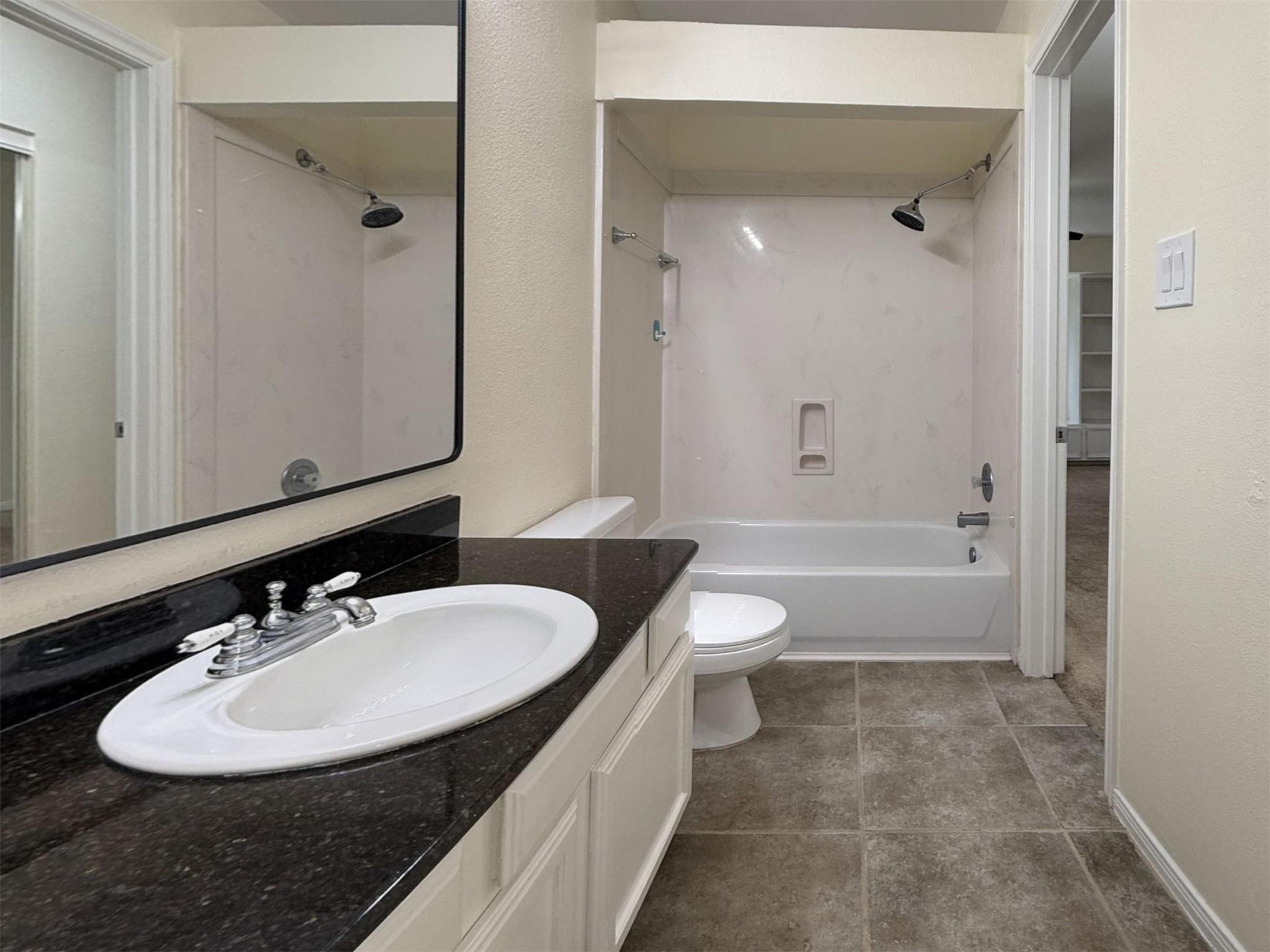 31 N Lakeridge Circle
