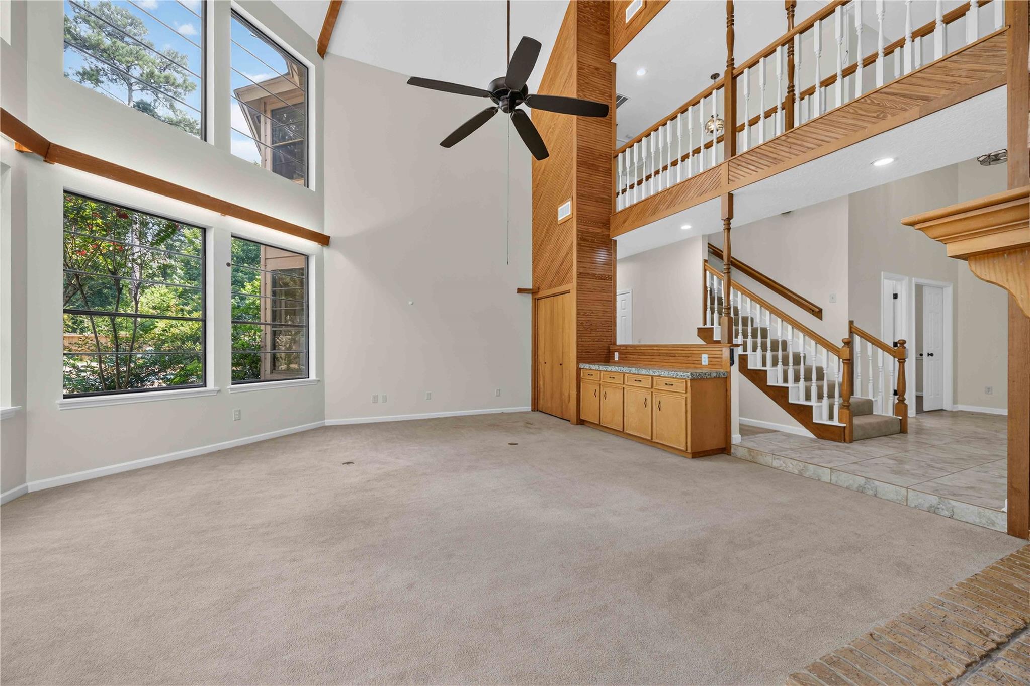 27 Shining Lakes Place