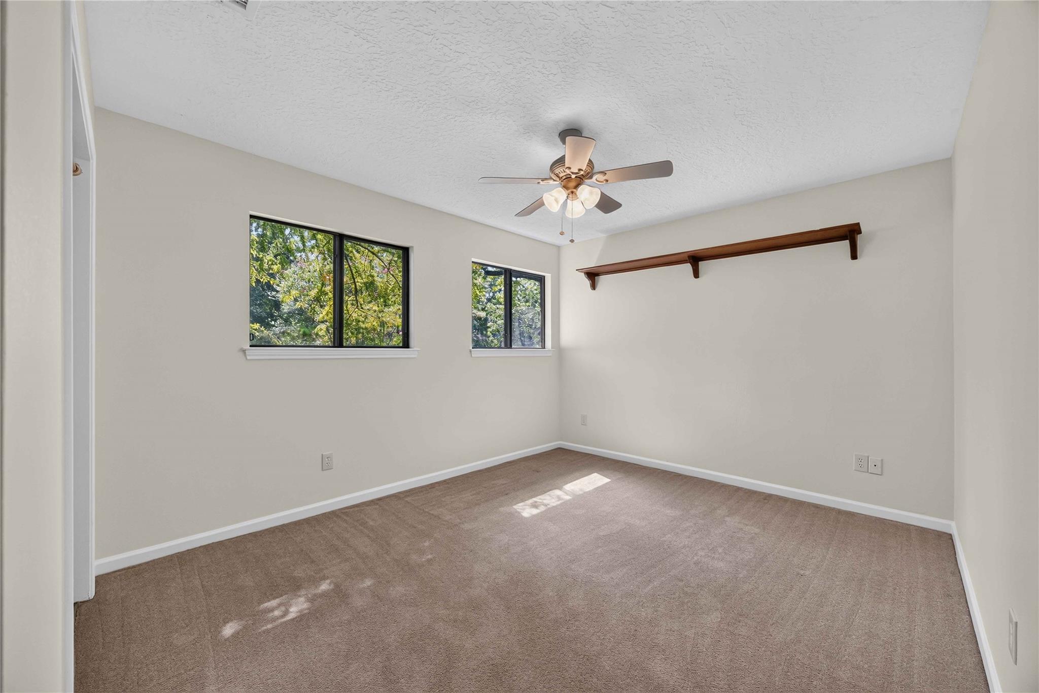 27 Shining Lakes Place