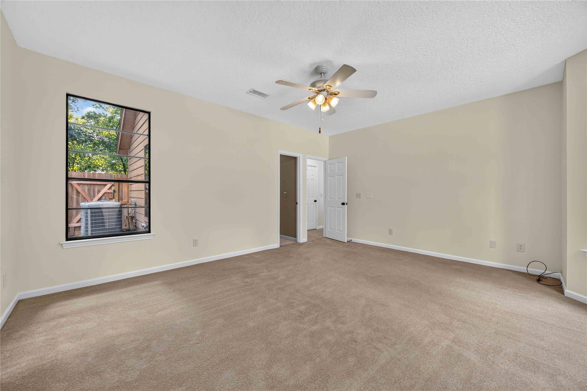 27 Shining Lakes Place