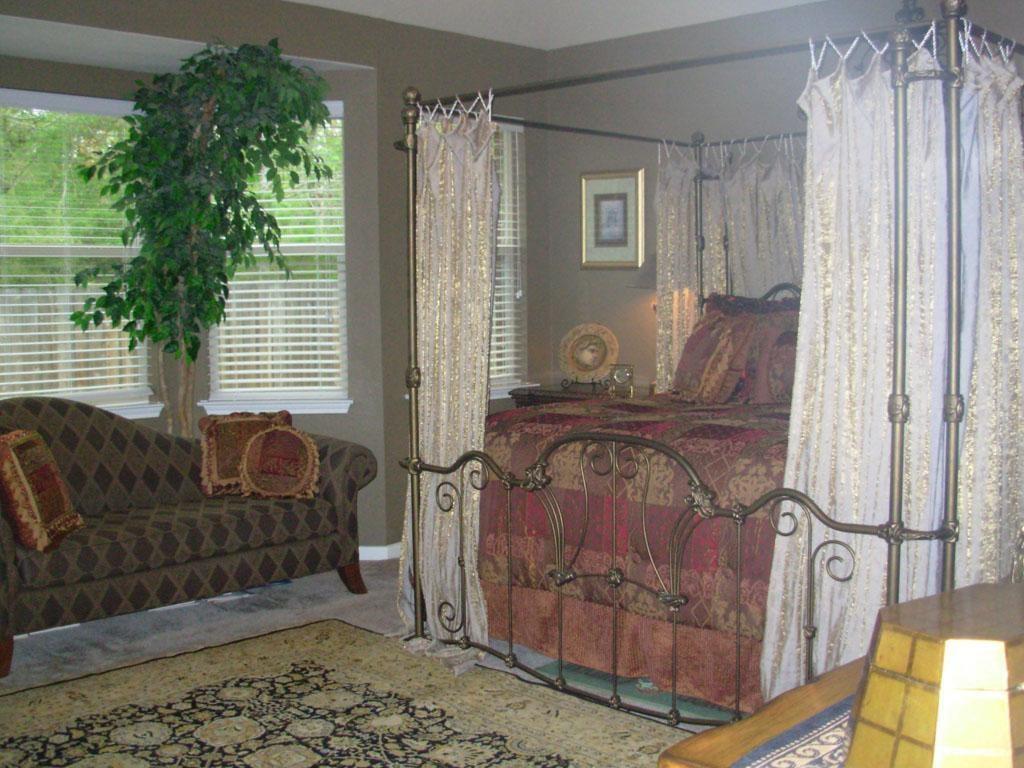 103 Sweetleaf Grove Lane