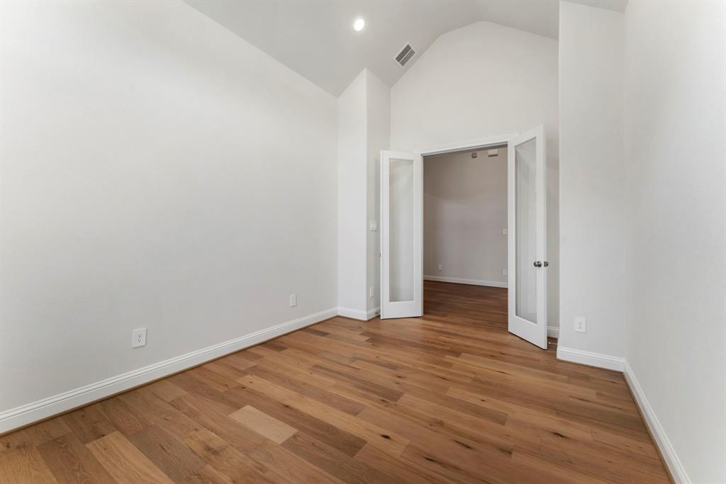 9603 Lakeside Arbor Way