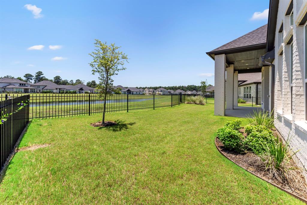 9603 Lakeside Arbor Way