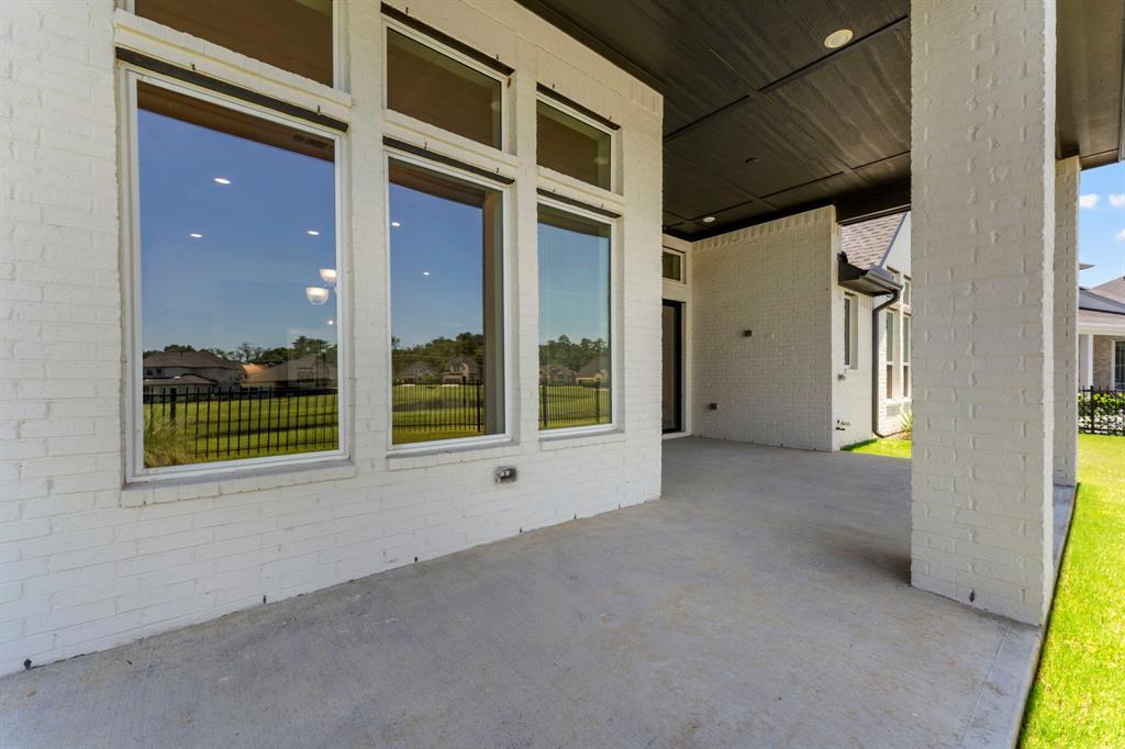 9603 Lakeside Arbor Way