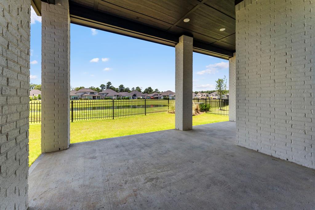 9603 Lakeside Arbor Way