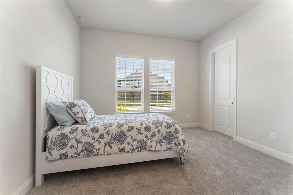 9603 Lakeside Arbor Way