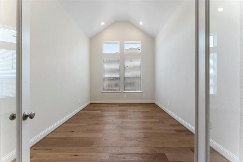 9603 Lakeside Arbor Way