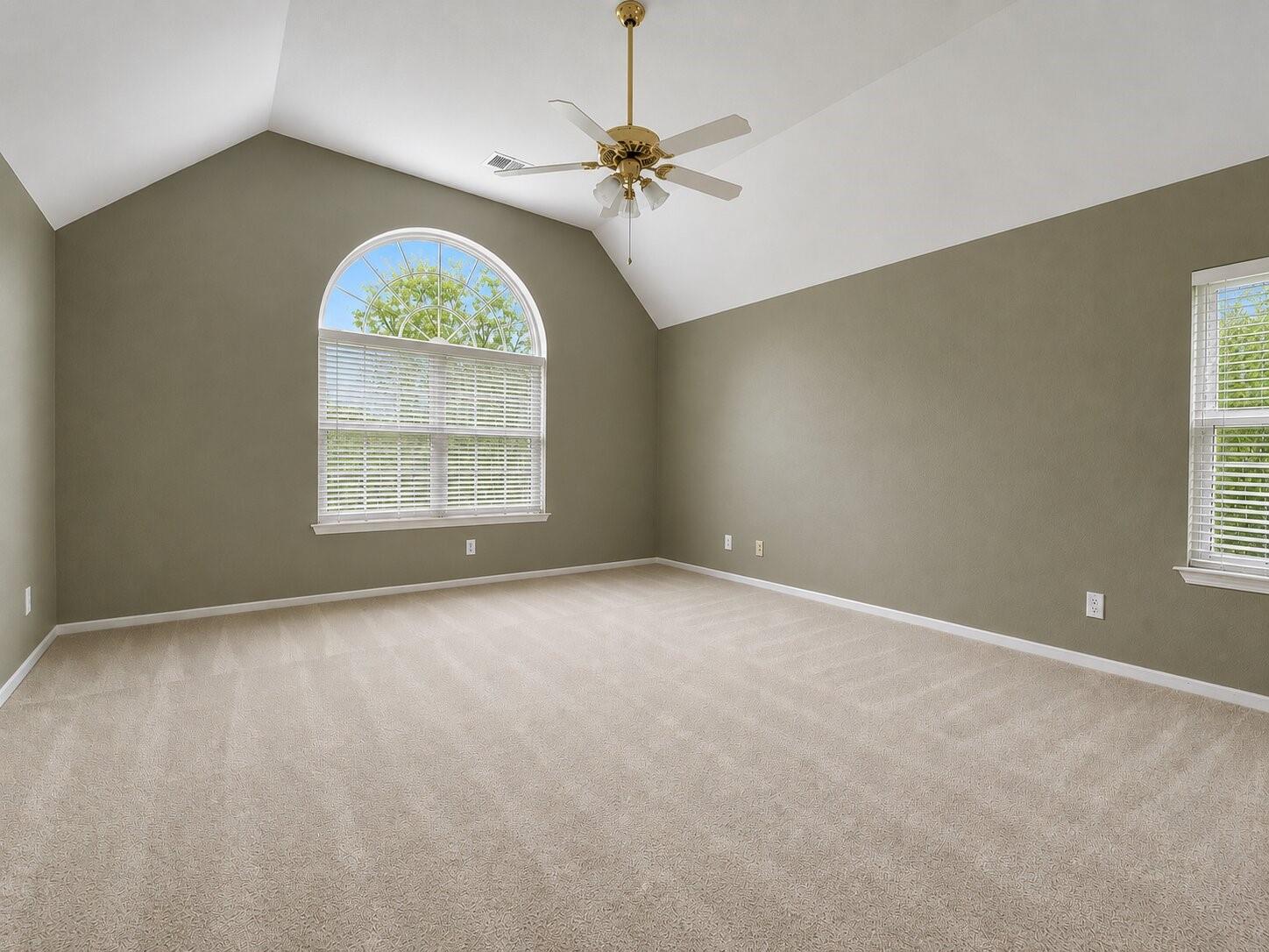 19 Bentgrass Place