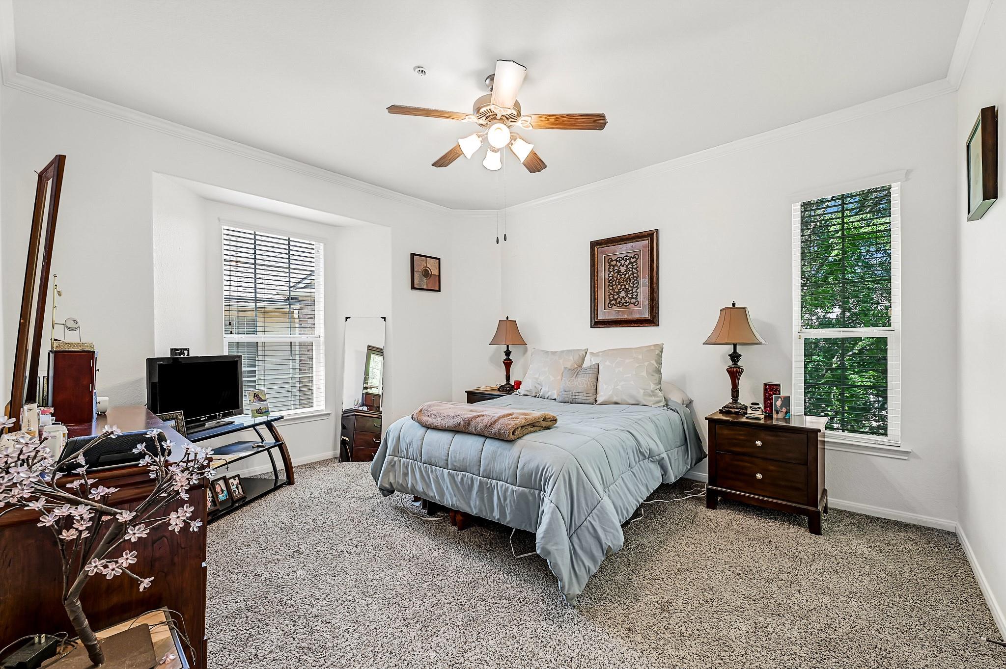 6607 Lake Woodlands Drive # 334