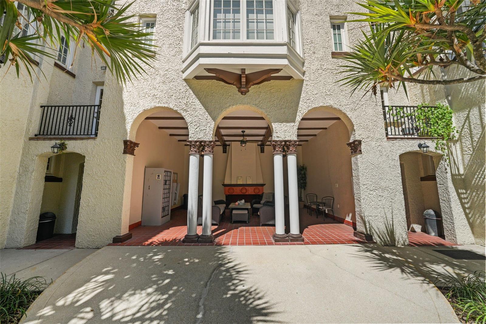 2117 W DEKLE AVE #H1