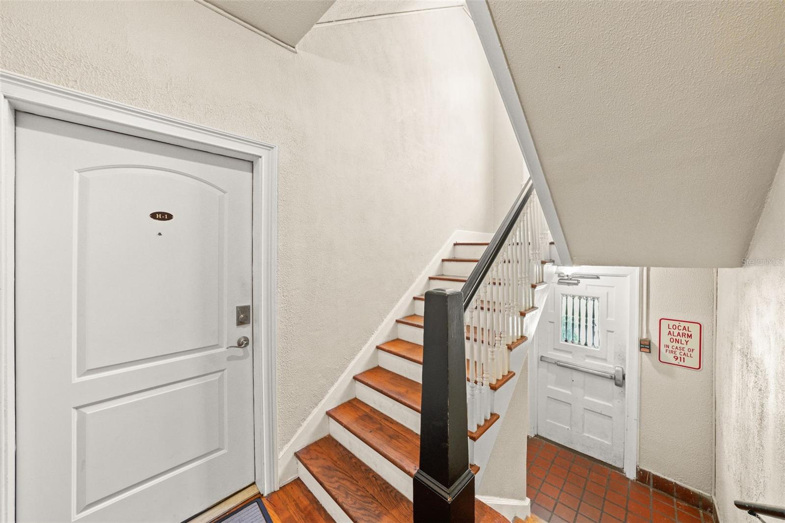 2117 W DEKLE AVE #H1