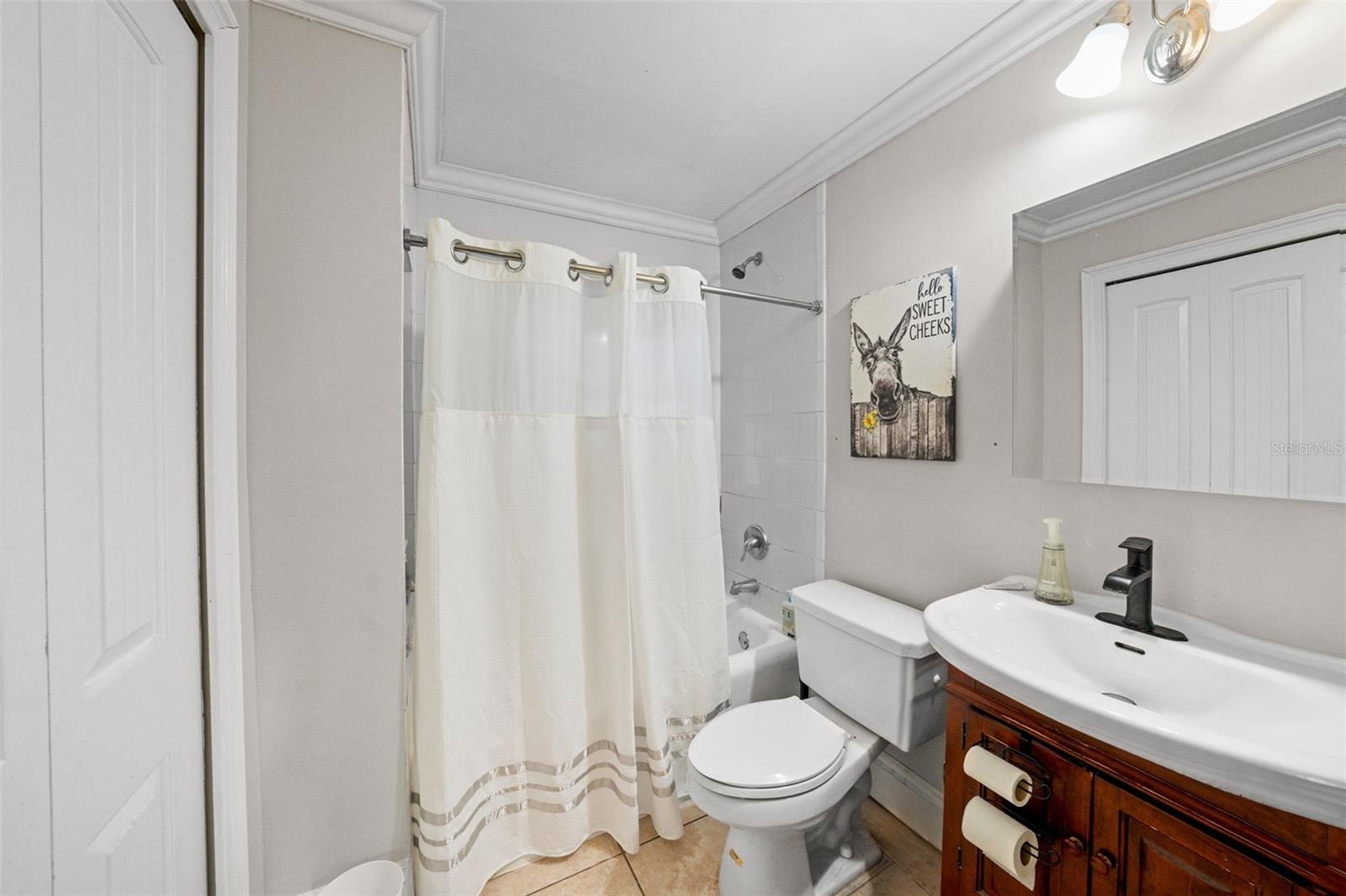 2117 W DEKLE AVE #H1