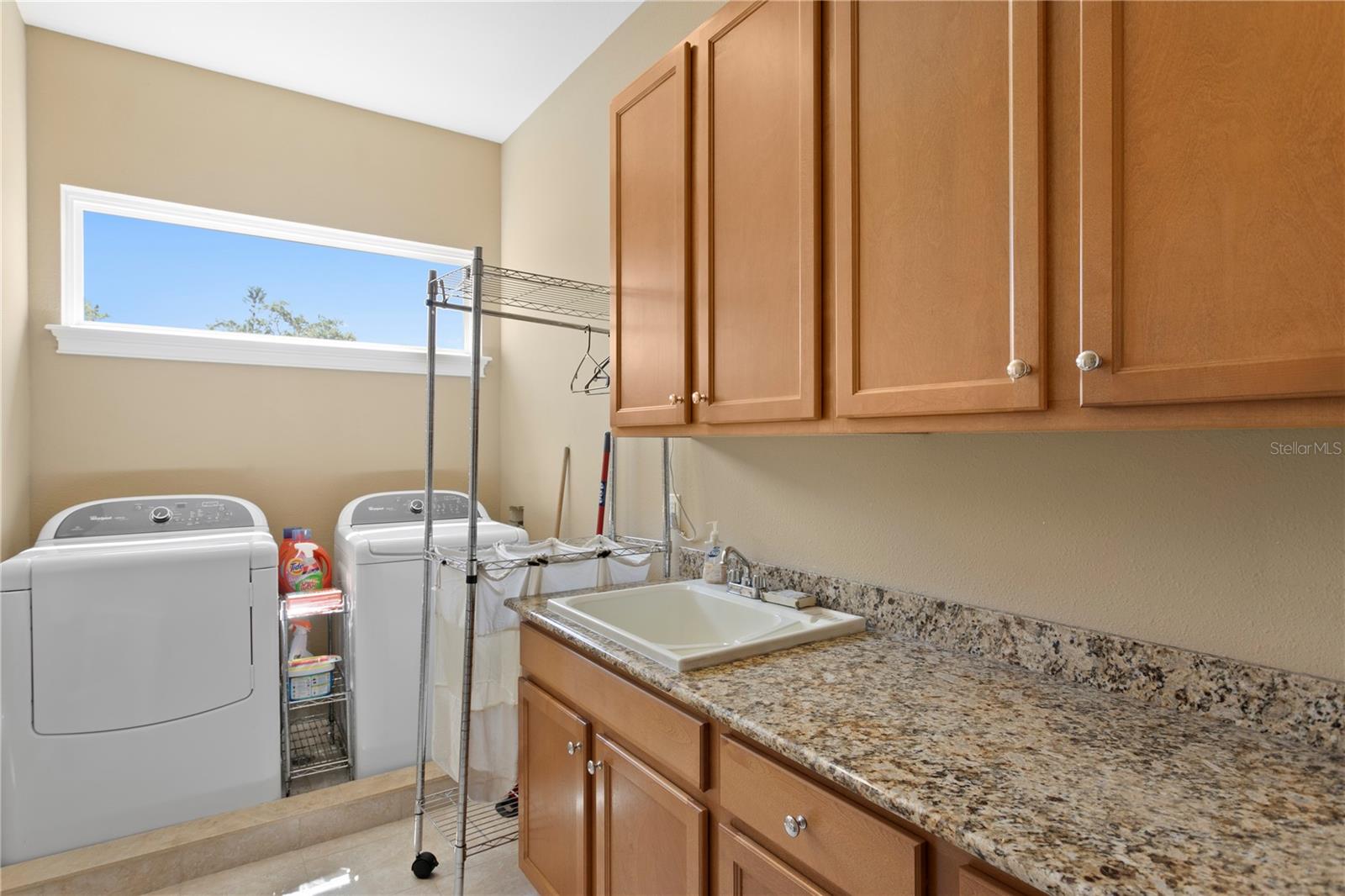 3118 W BAY VILLA AVE