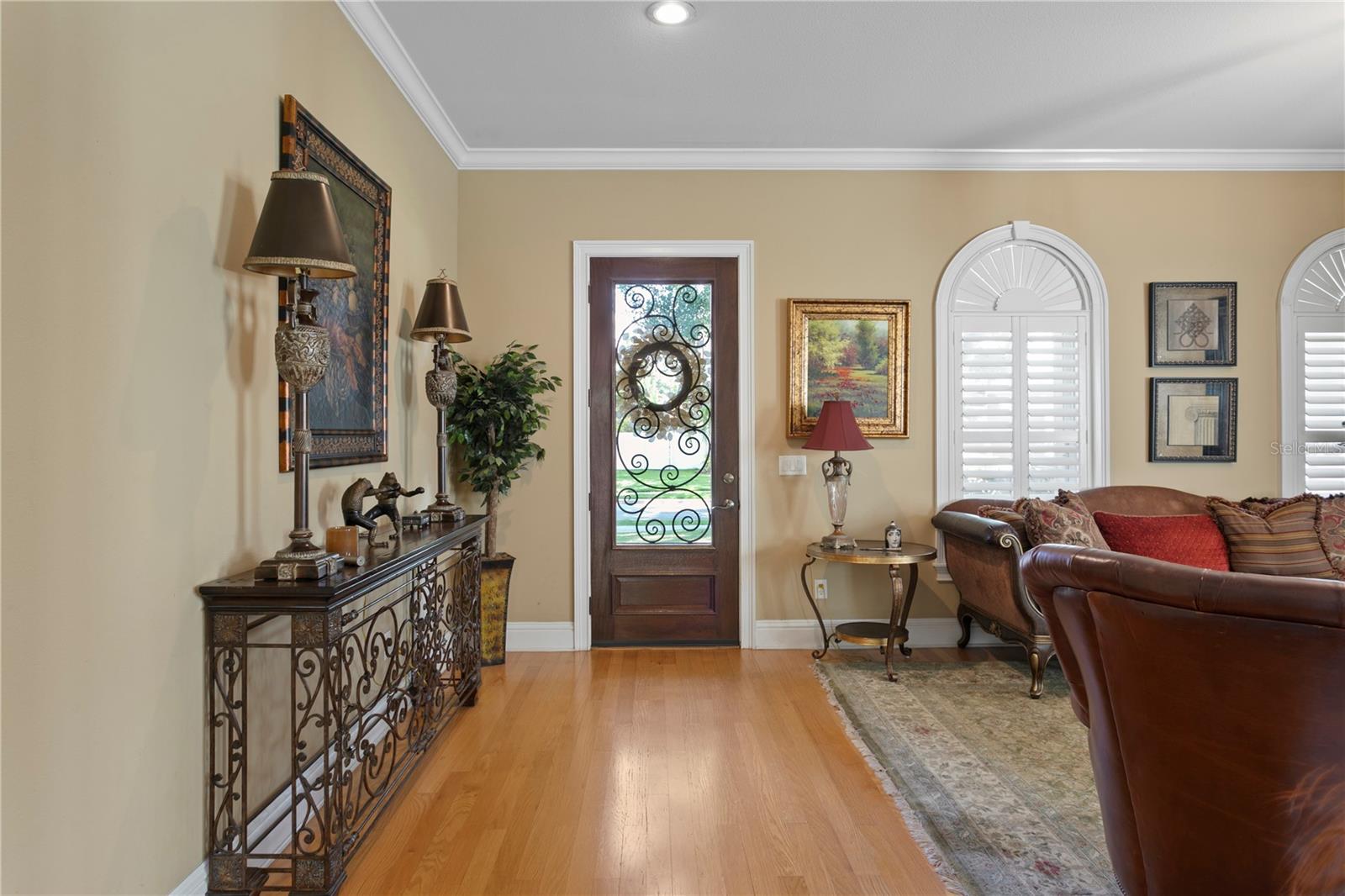 3118 W BAY VILLA AVE